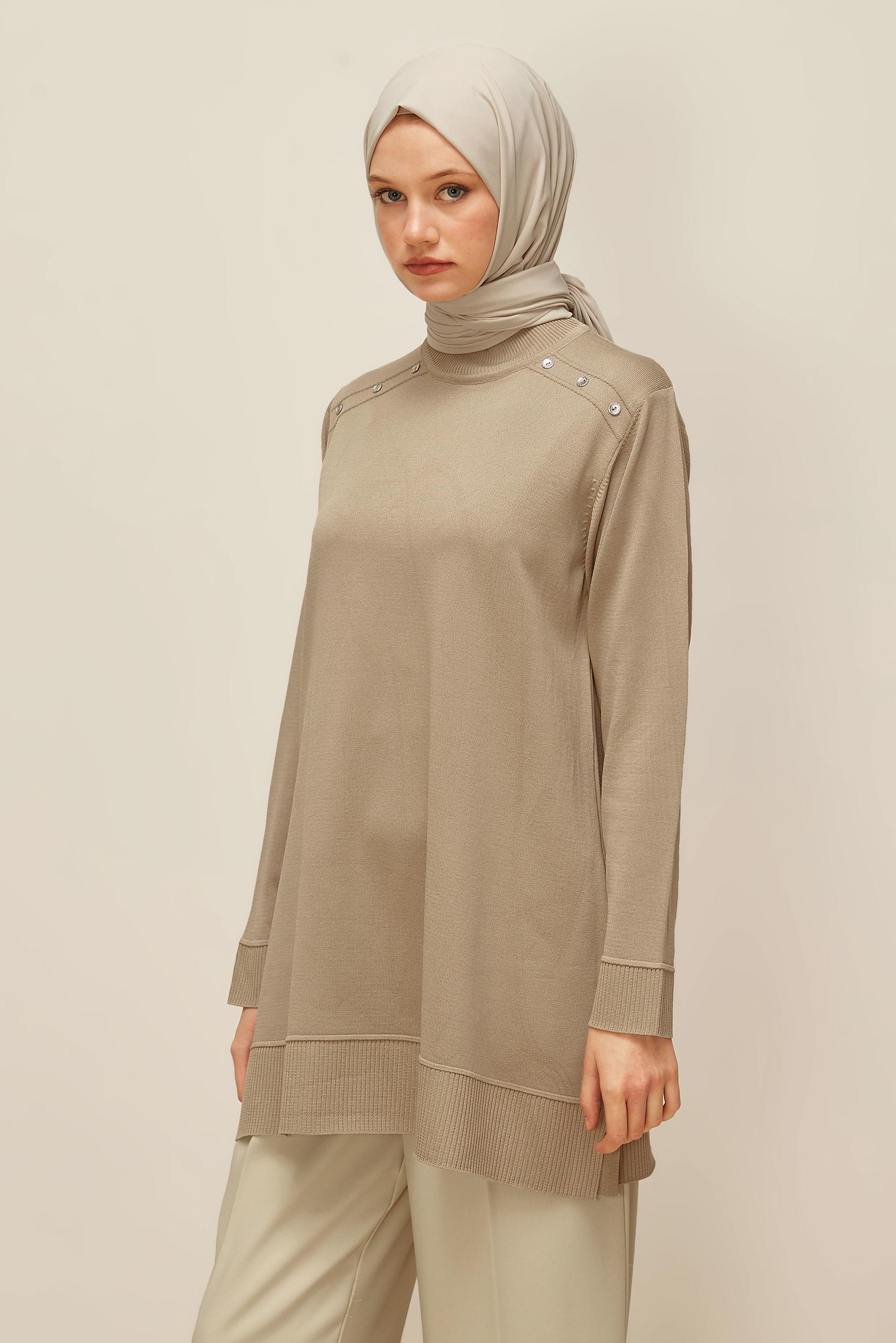 Tesettür giyim BEJ TRİKO TUNİK 45854