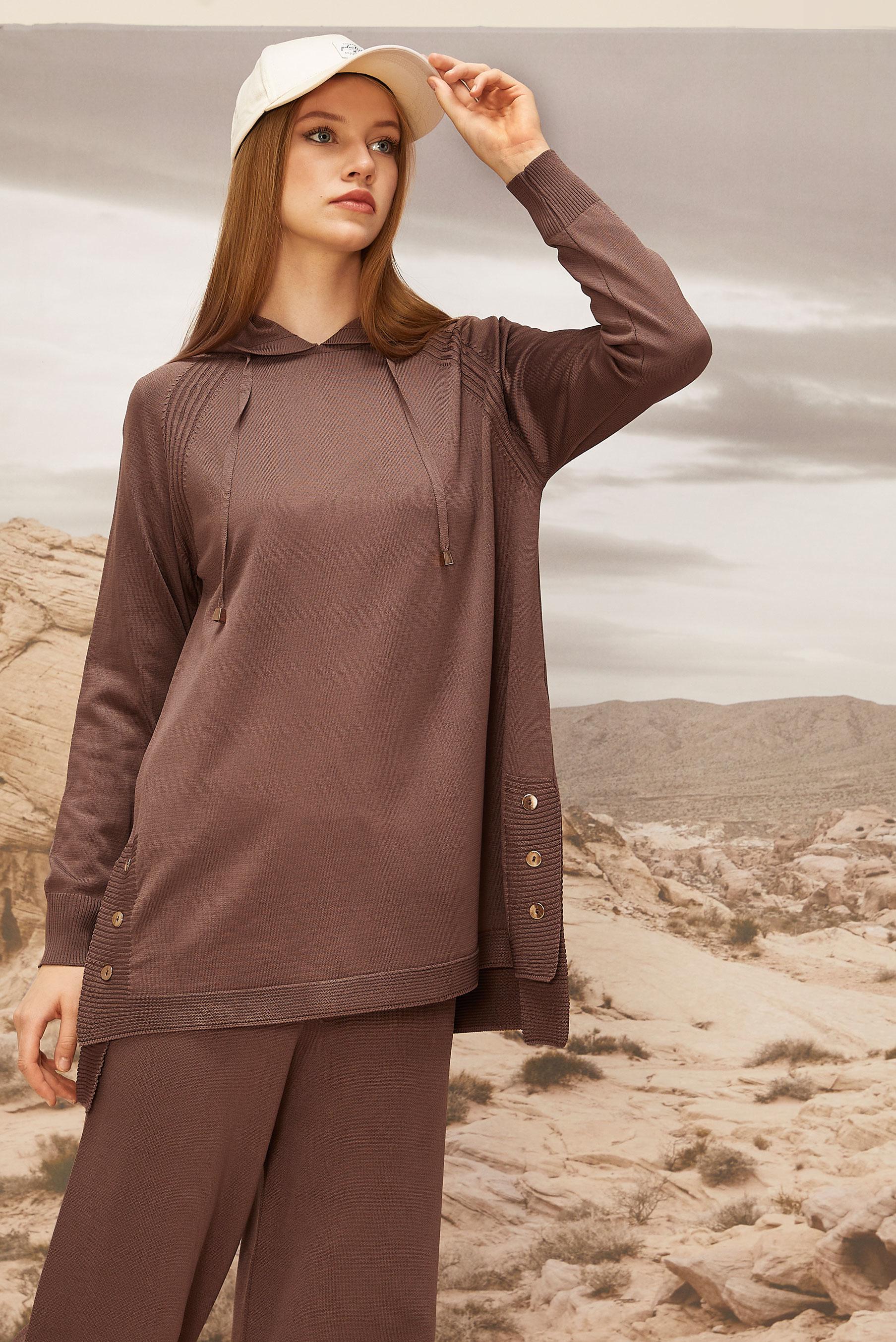 Tesettür giyim KAHVE KAPÜŞONLU TRİKO TUNİK 45855