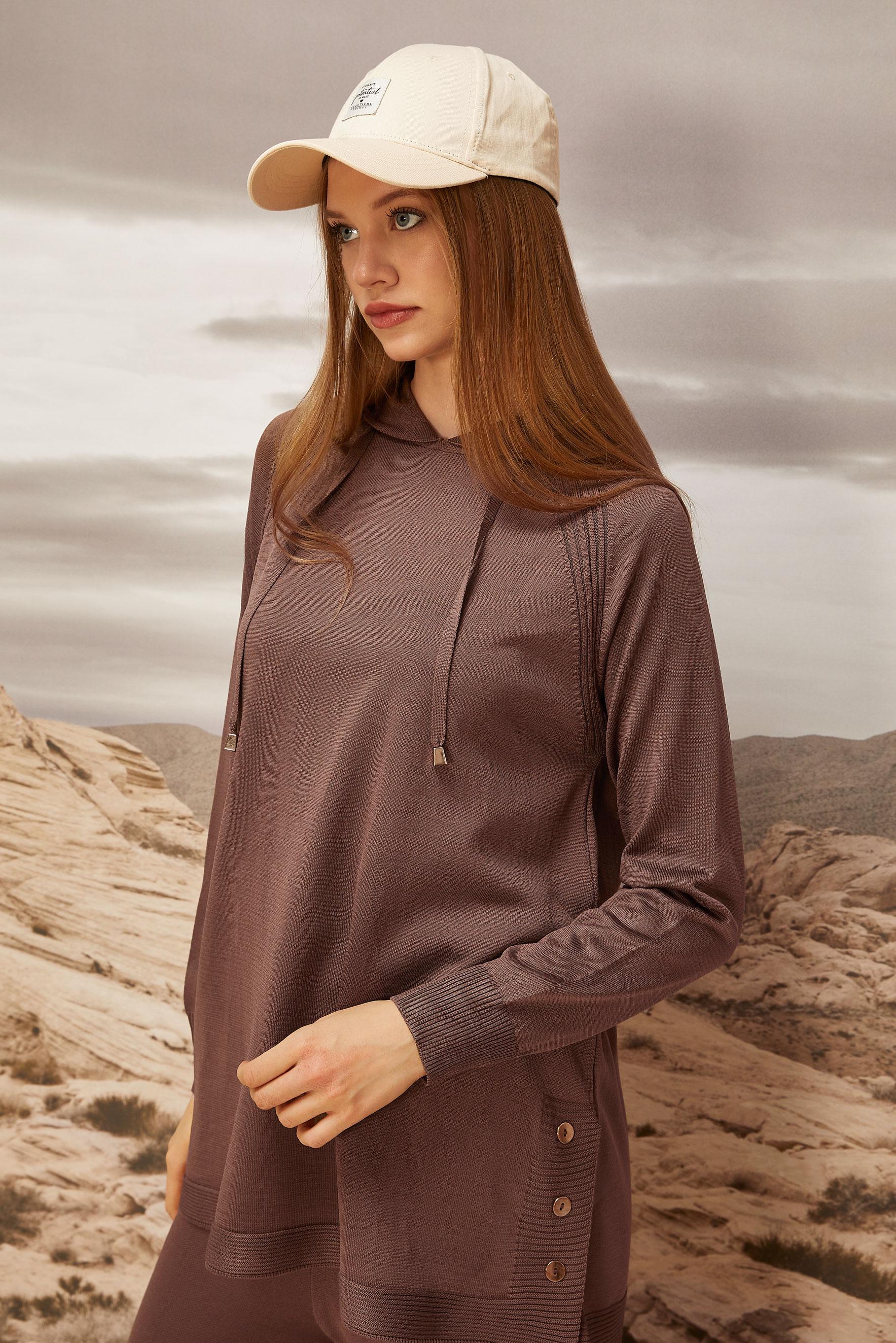 Tesettür giyim KAHVE KAPÜŞONLU TRİKO TUNİK 45855