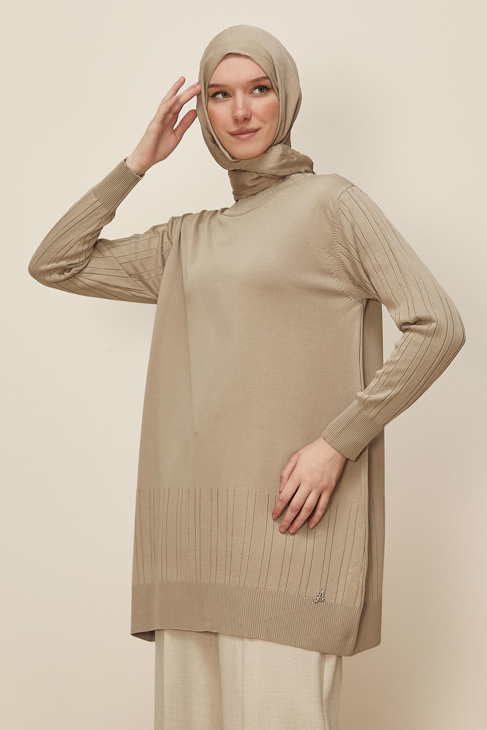 Tesettür giyim BEJ TRİKO TUNİK 45856