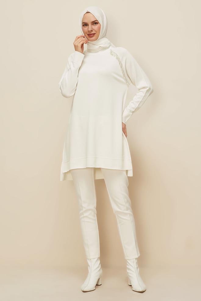 Tesettür giyim BEYAZ 45876 TRİKO TUNİK 38-46 - ALVİNA