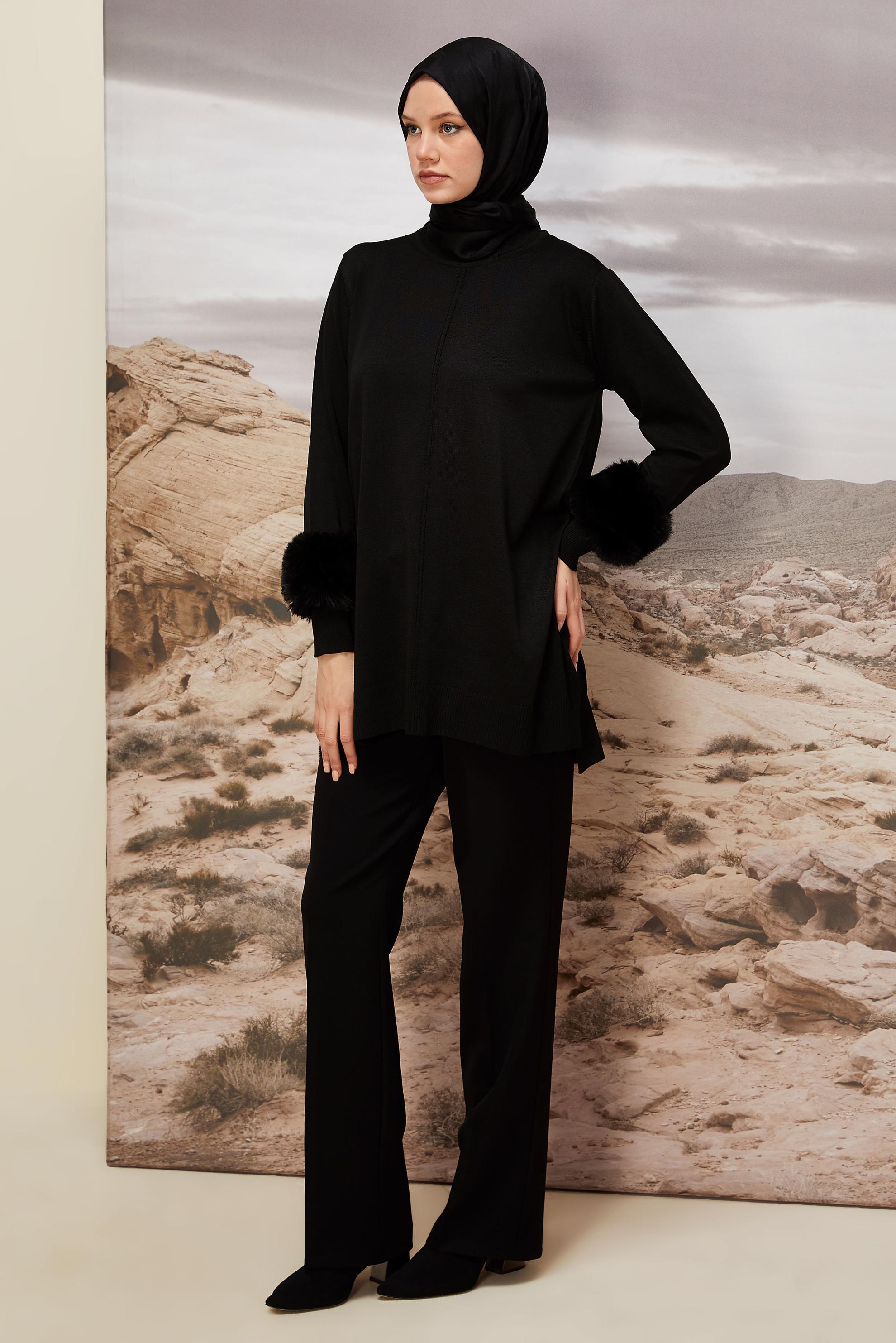 Vêtements hijab NOIR TUNIQUE EN MAILLE AVEC DÉTAIL EN FAUSSE FOURRURE 45900