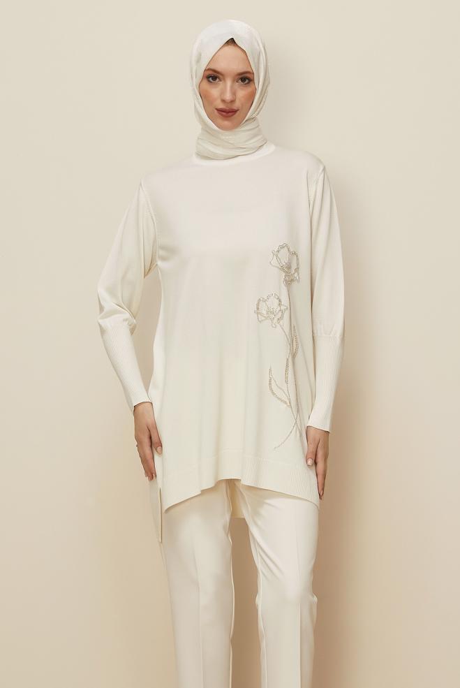 Hijab clothing WHITE BEAD EMBROIDERED KNITWEAR TUNIC 45907 - ALVİNA