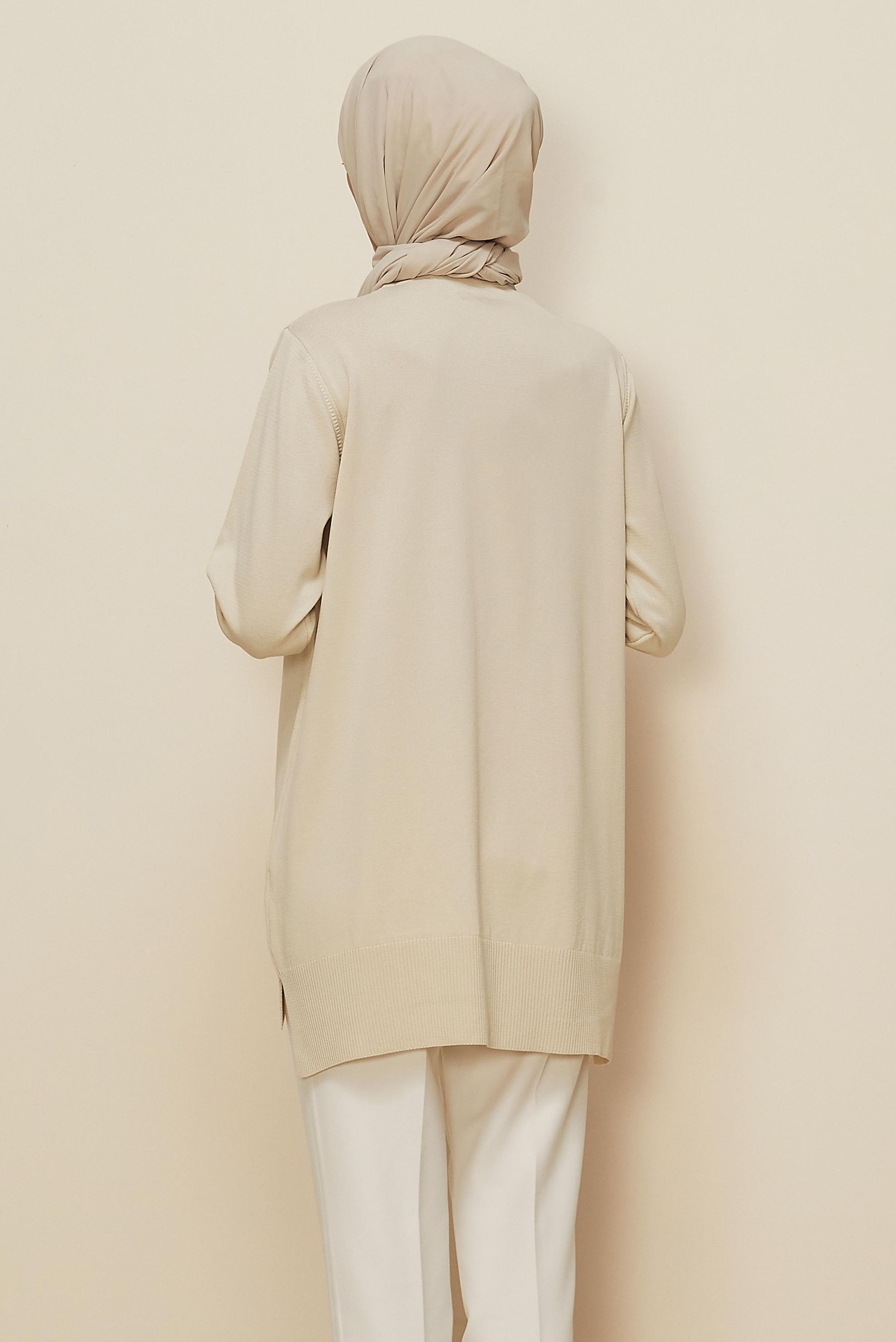 Hijab clothing BEIGE BEAD EMBROIDERED KNITWEAR TUNIC 45907