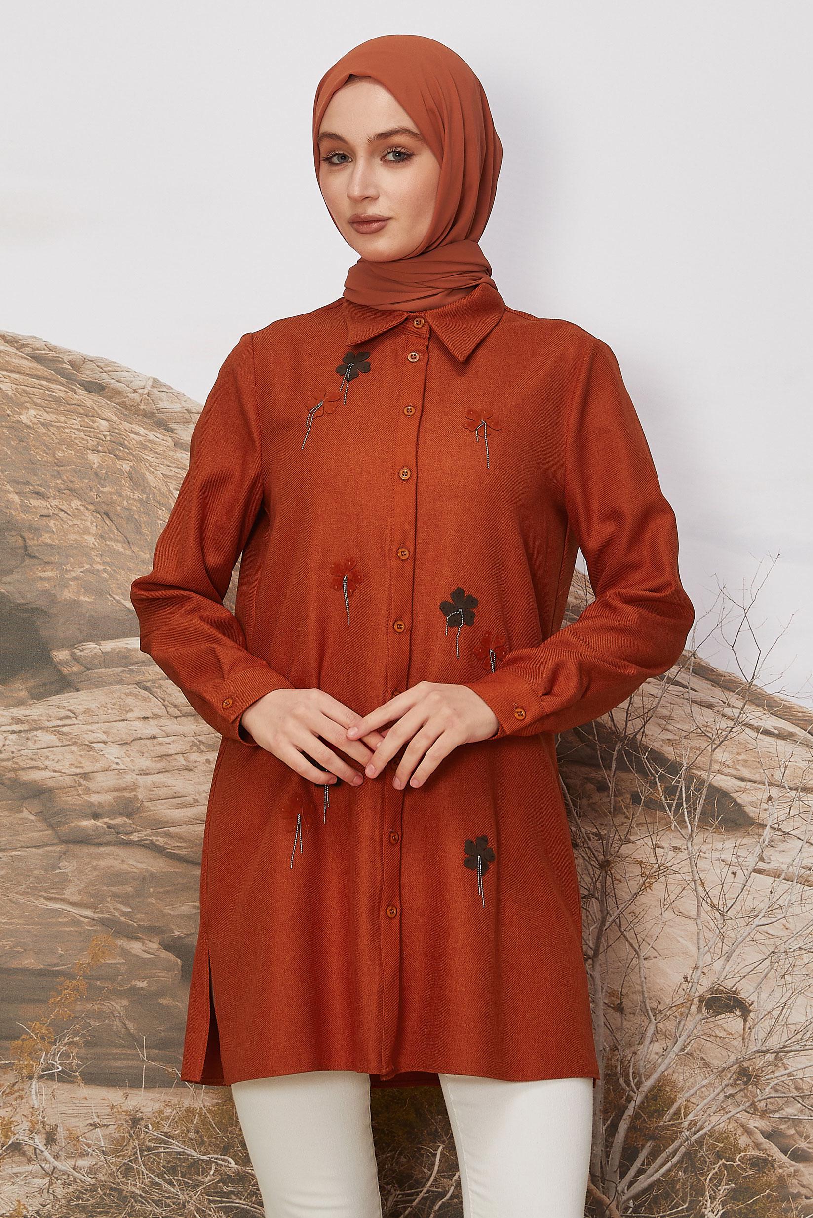 Tesettür giyim TABA ÇİÇEK DETAYLI TUNİK 45945