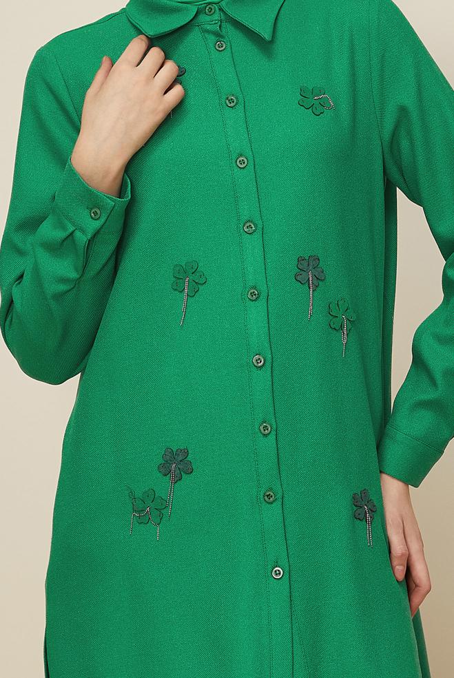 Tesettür giyim YEŞİL ÇİÇEK DETAYLI TUNİK 45945 - ALVİNA