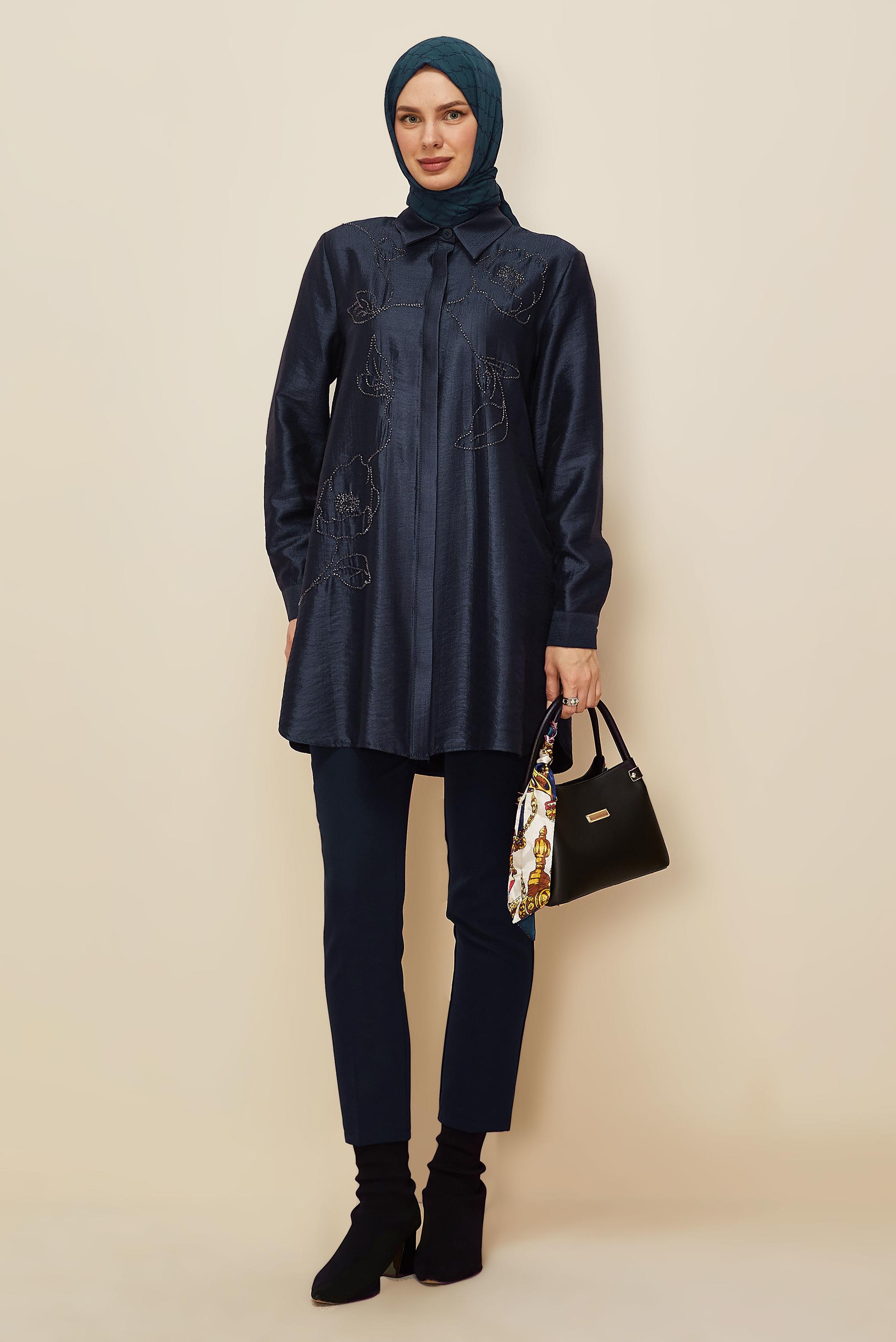 Vêtements hijab BLEU MARINE TUNIQUE BRODÉE DE PERLES 46021