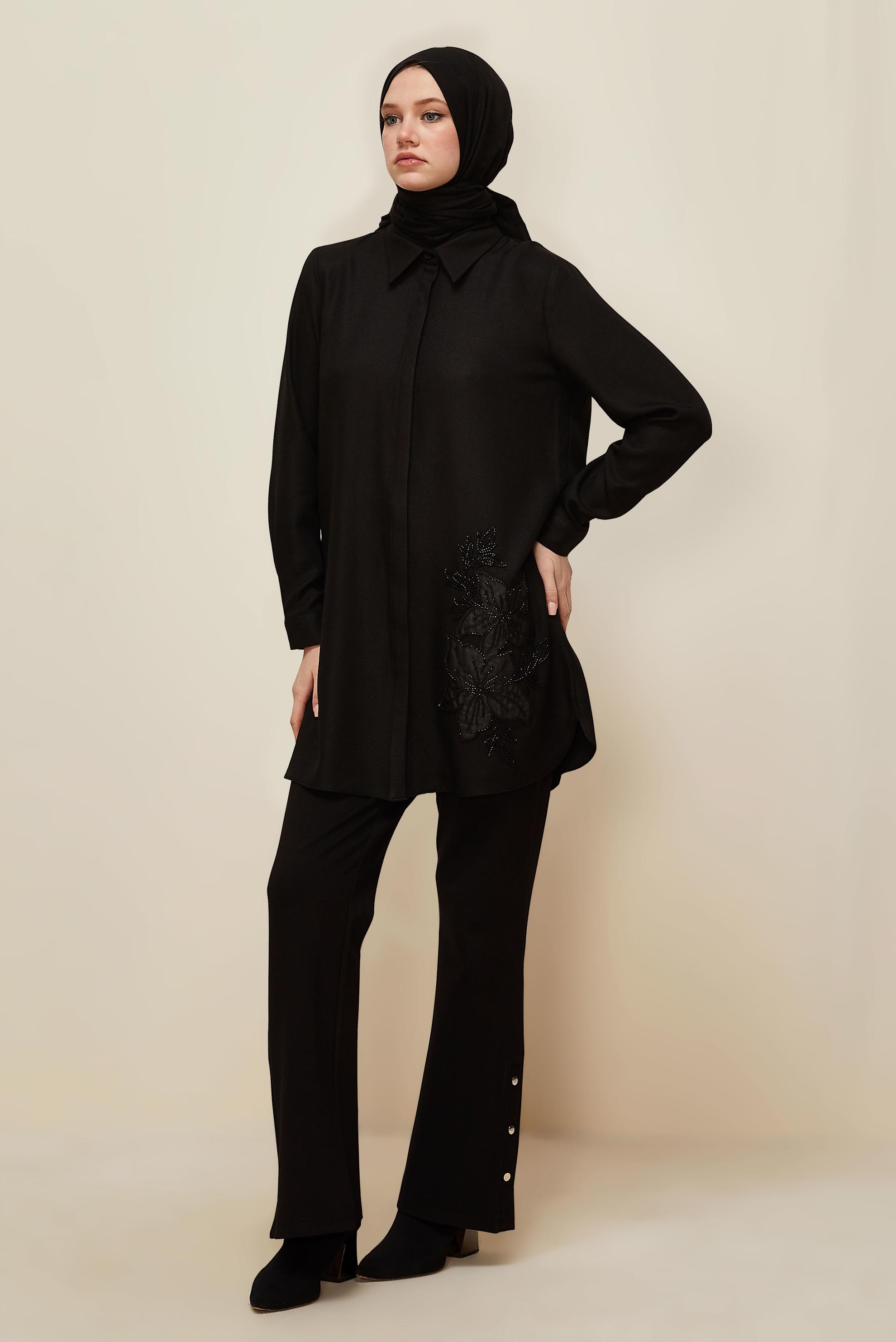 Hijab clothing BLACK BEAD DETAILED TUNIC 46022