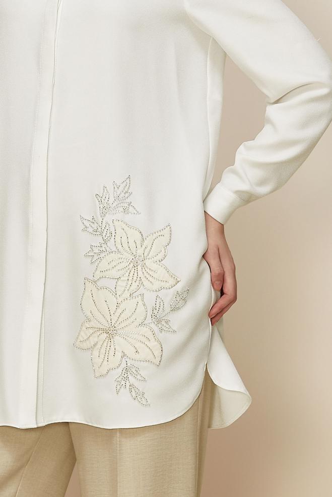 Tesettür giyim BEYAZ BONCUK DETAYLI TUNİK 46022 - ALVİNA