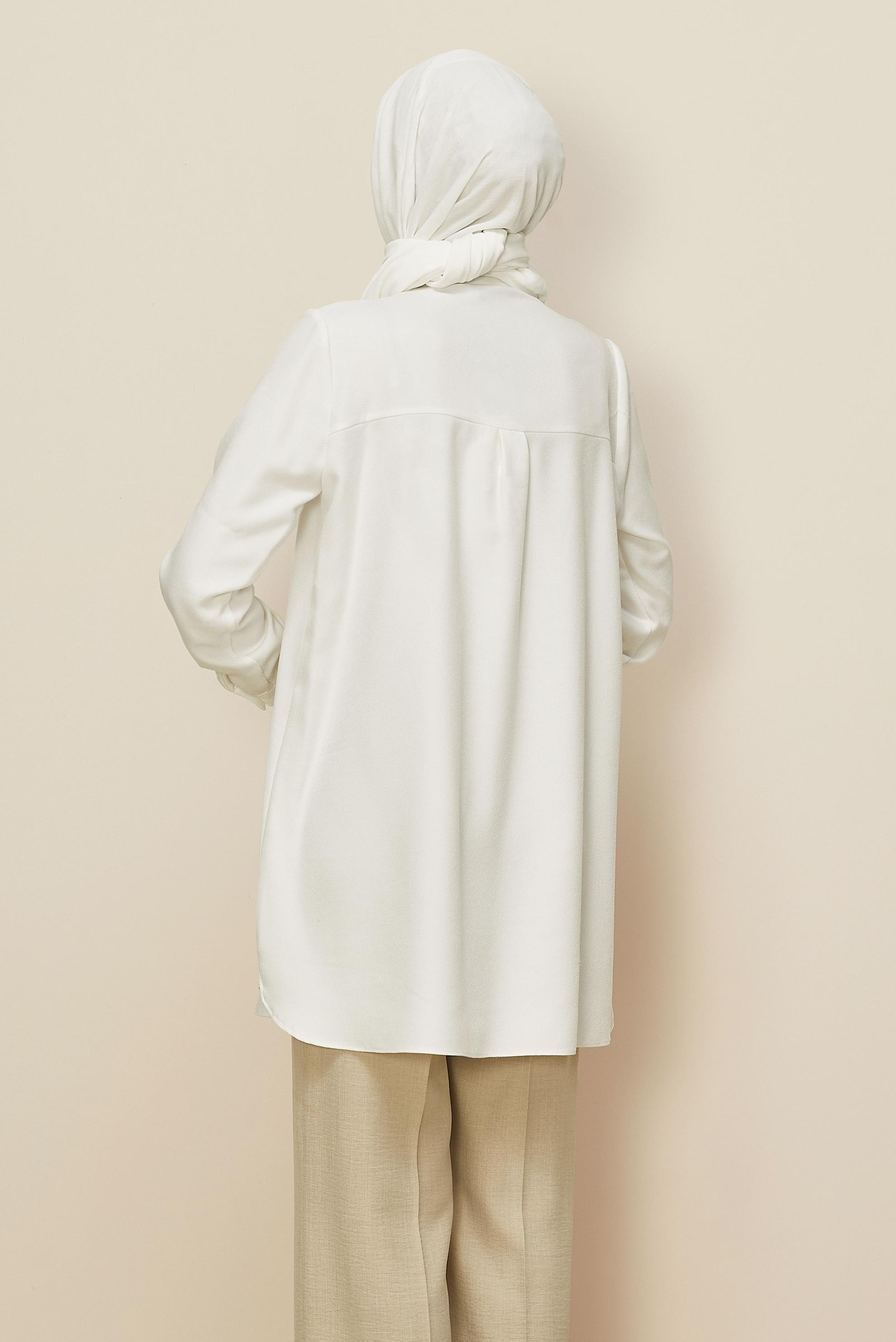 Tesettür giyim BEYAZ BONCUK DETAYLI TUNİK 46022