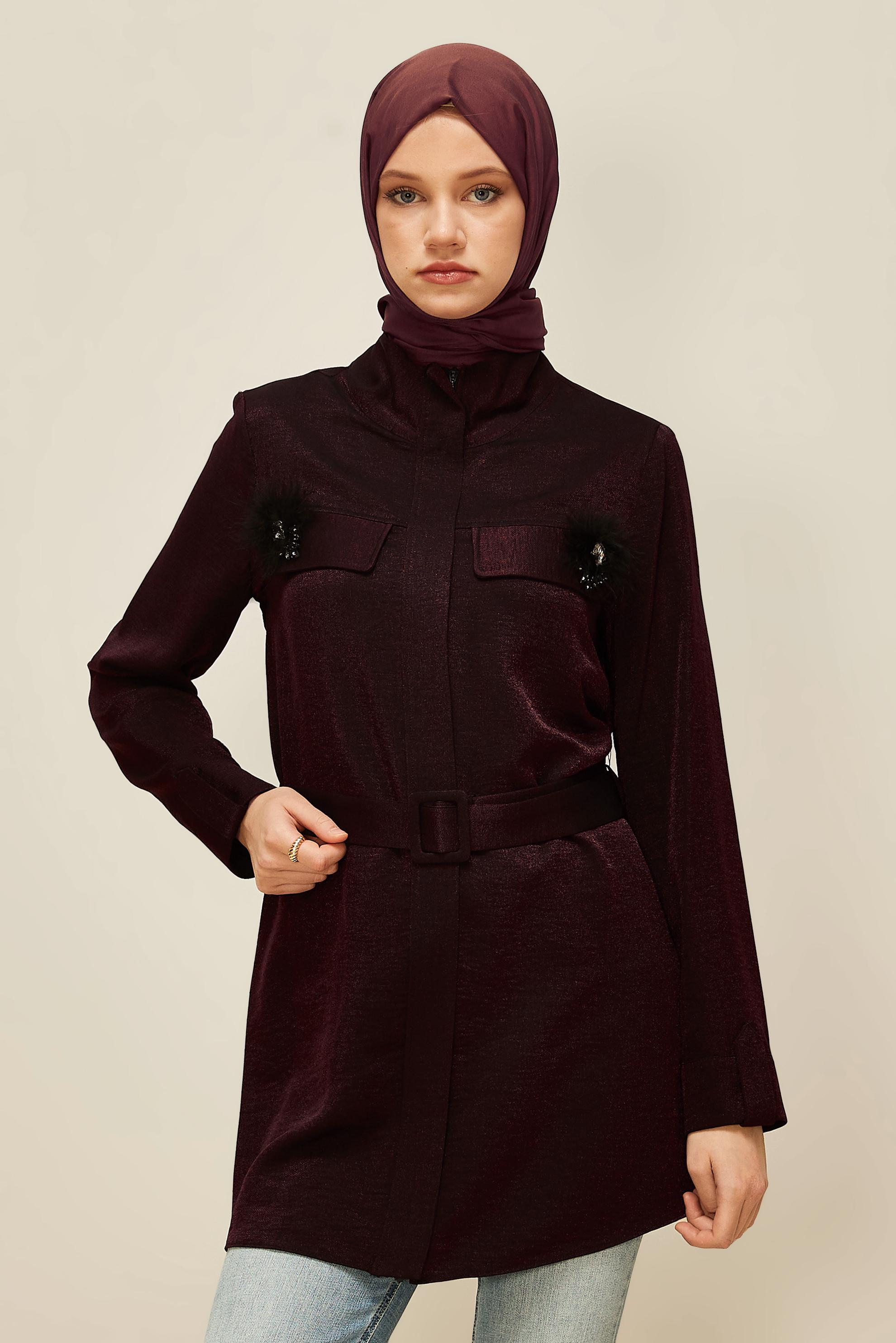 Tesettür giyim BORDO KEMERLİ BROŞLU TUNİK 46036
