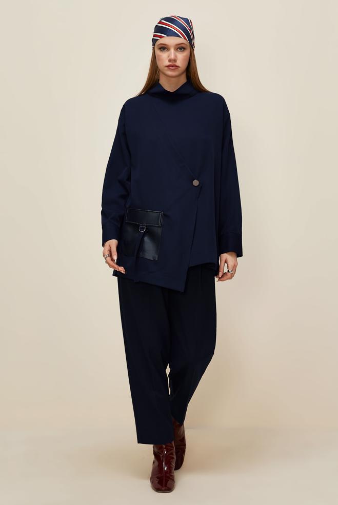 Vêtements hijab BLEU MARINE TUNIQUE DÉTAILLÉE EN SIMILICUIR 46043 - ALVİNA