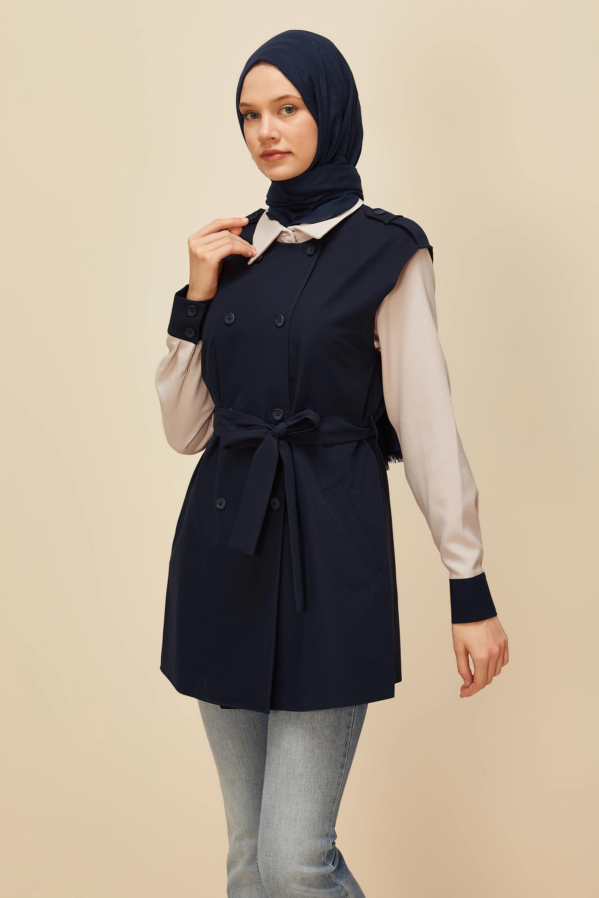 Tesettür giyim LACİVERT KUŞAKLI YELEKLİ TUNİK 46065