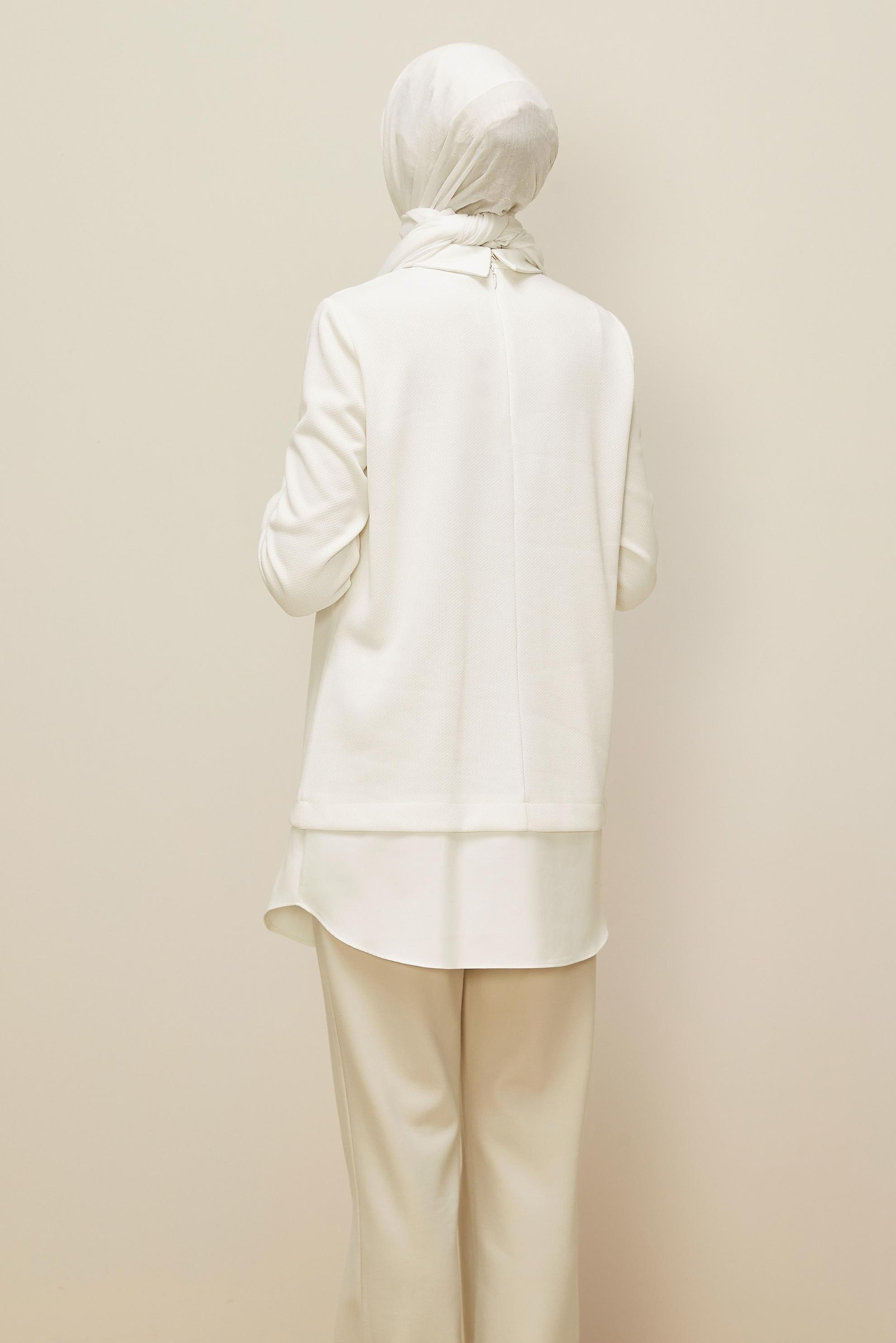 Tesettür giyim BEYAZ ZİNCİR DETAYLI TUNİK 46158