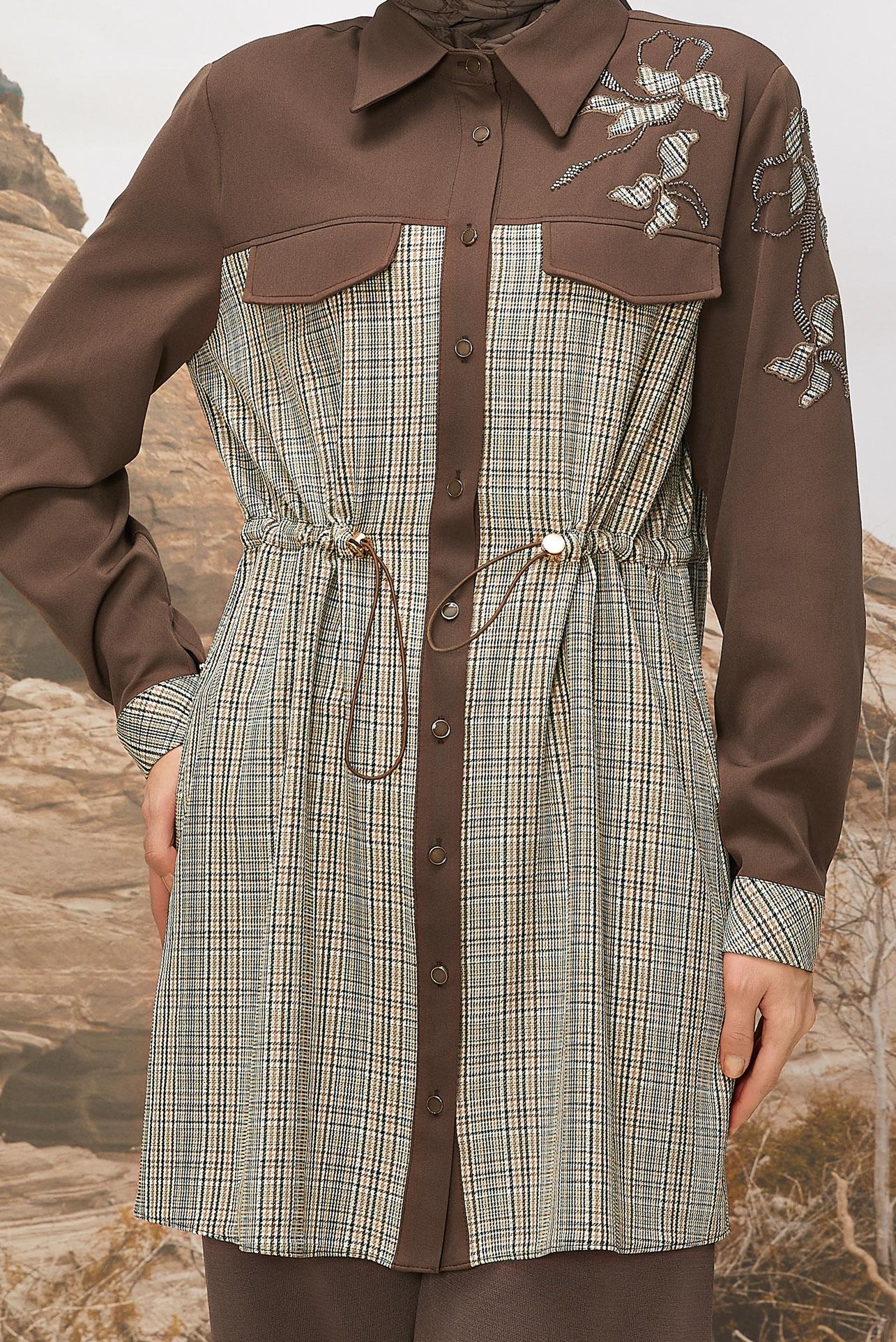 Tesettür giyim YEŞİL BELİ BÜZGÜLÜ EKOSE TUNİK 46176