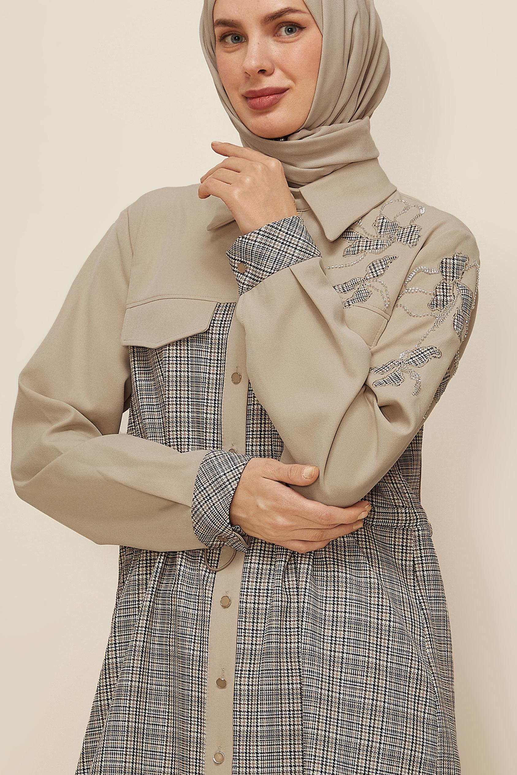 Tesettür giyim BEJ BELİ BÜZGÜLÜ EKOSE TUNİK 46176