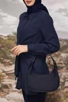 Akıcı Formda Şıklık