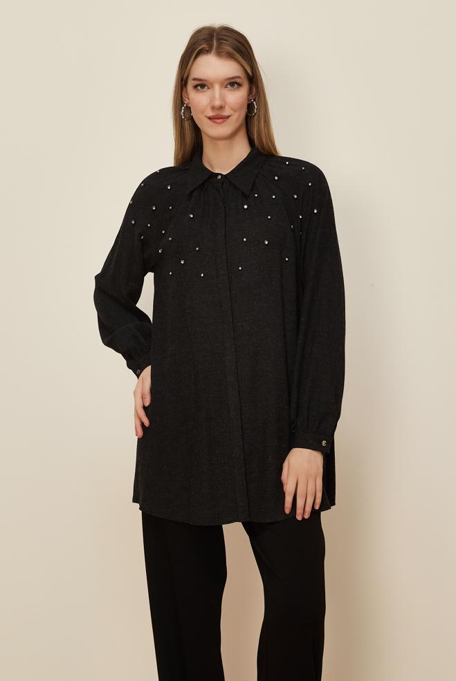 Tesettür giyim SİYAH TAŞ İŞLEME DETAYLI TUNİK 46228 - ALVİNA