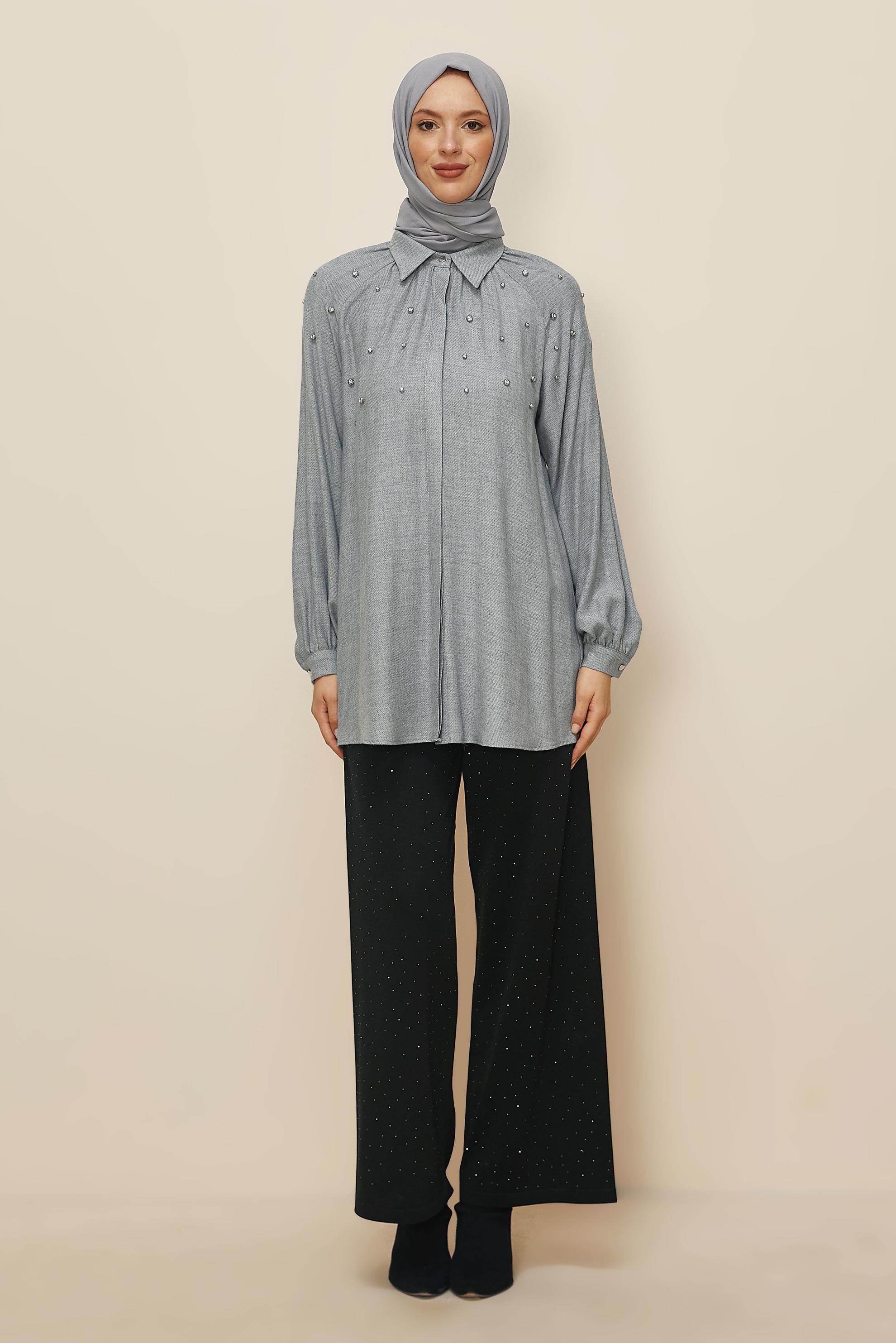 Tesettür giyim GRİ TAŞ İŞLEME DETAYLI TUNİK 46228