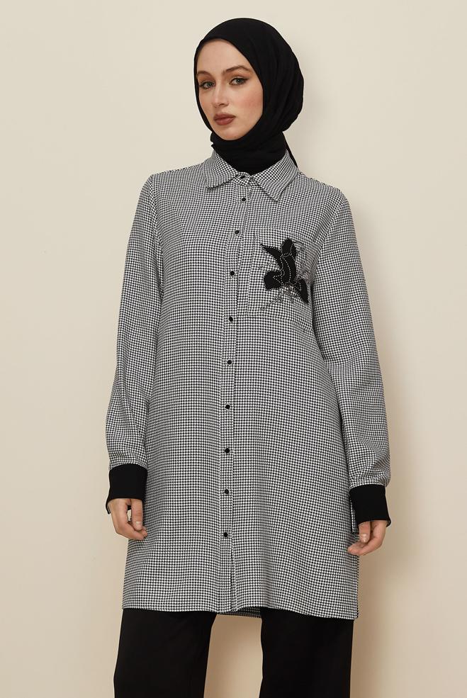 Tesettür giyim SİYAH GÖMLEK YAKA DESENLİ TUNİK 46265 - ALVİNA