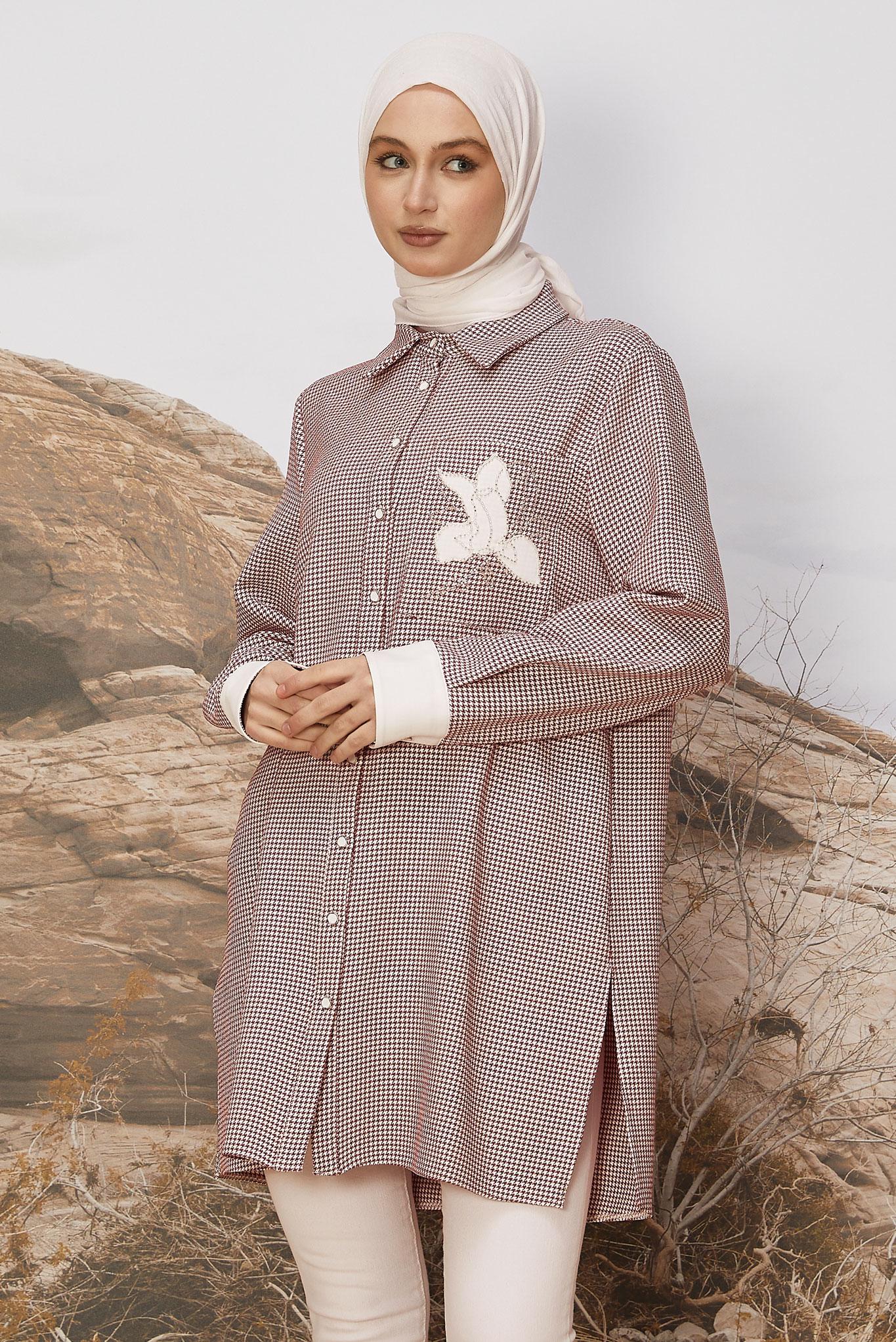 Tesettür giyim PUDRA GÖMLEK YAKA DESENLİ TUNİK 46265