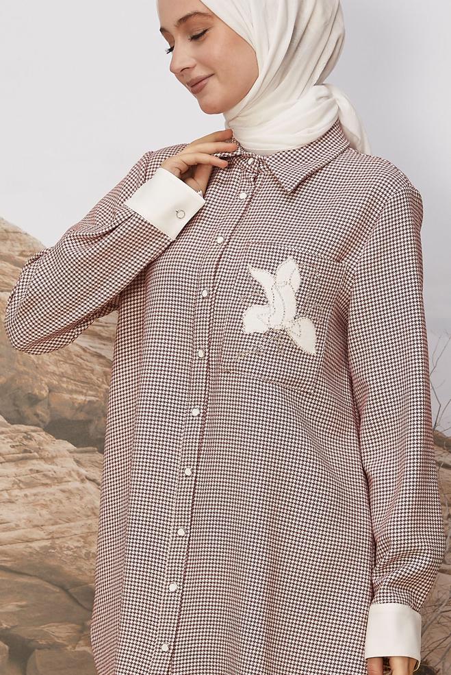 Tesettür giyim PUDRA GÖMLEK YAKA DESENLİ TUNİK 46265 - ALVİNA
