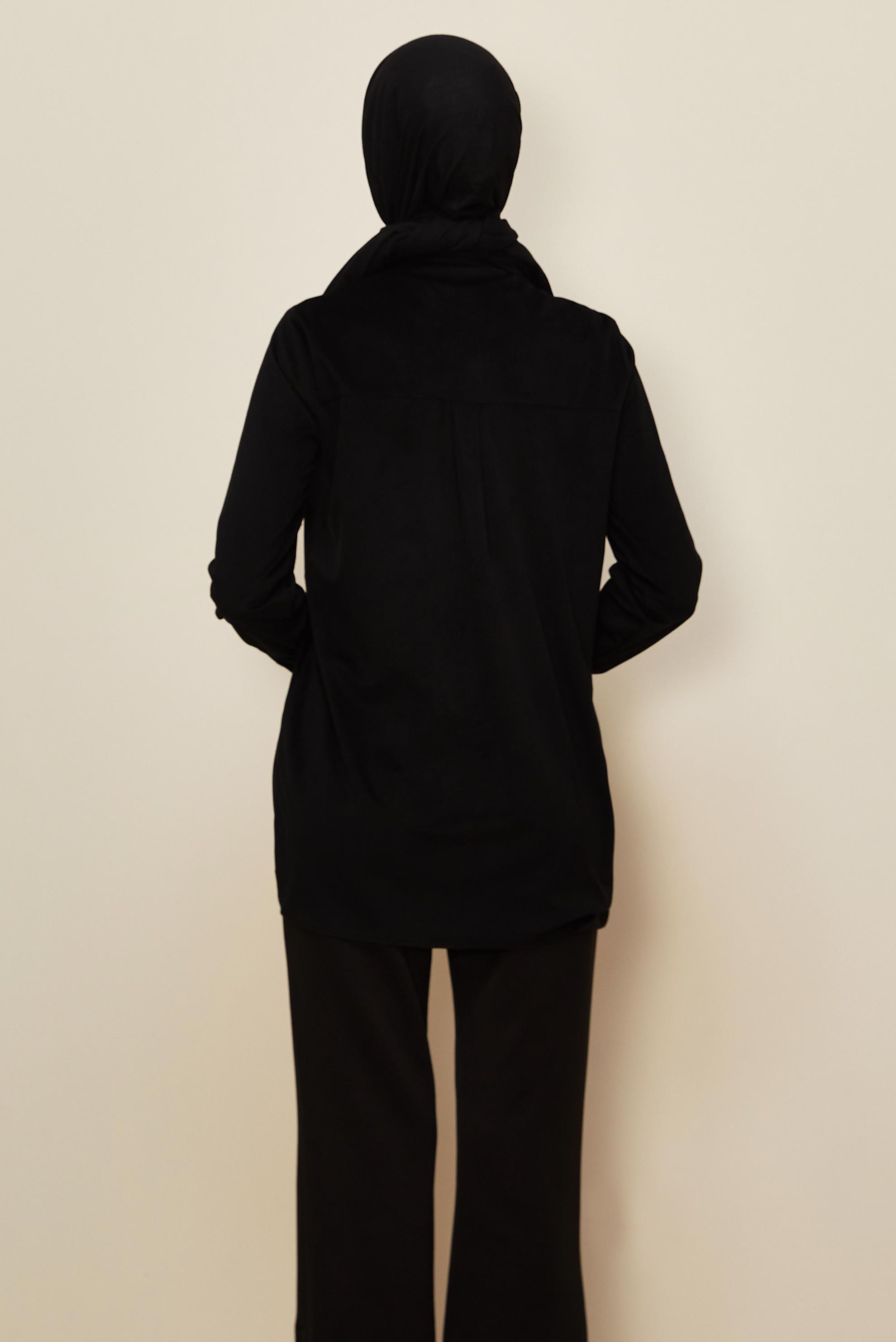 Tesettür giyim SİYAH BONCUK İŞLEMELİ KADİFE TUNİK 46266