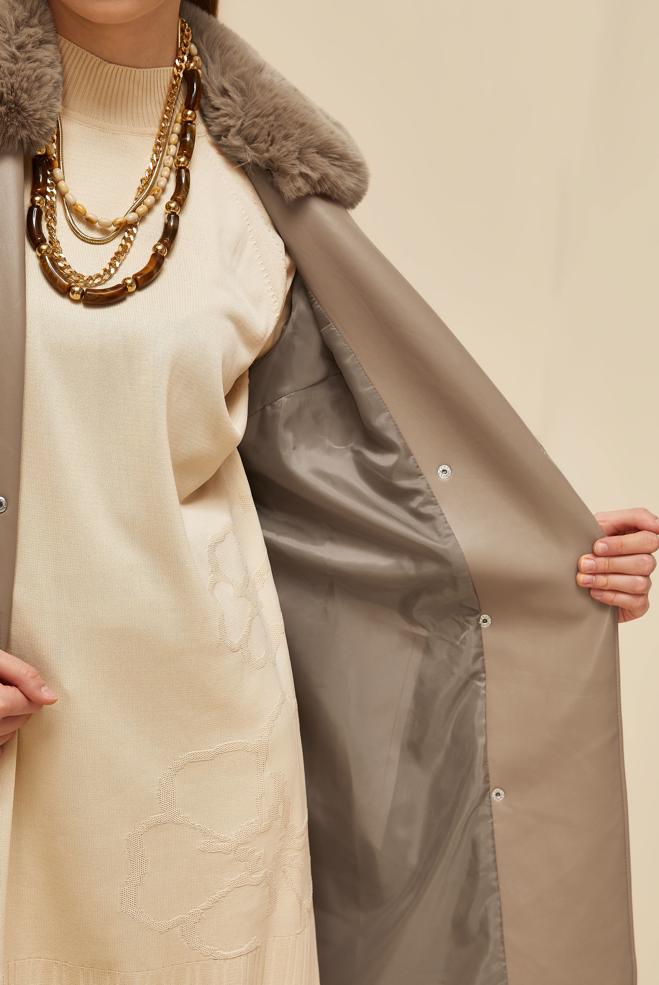 Vêtements hijab BRUN TRENCH-COAT AVEC COL EN FOURRURE 10978 - ALVİNA