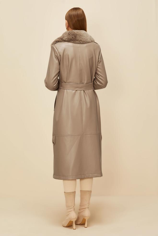 Vêtements hijab BRUN TRENCH-COAT AVEC COL EN FOURRURE 10978 - ALVİNA