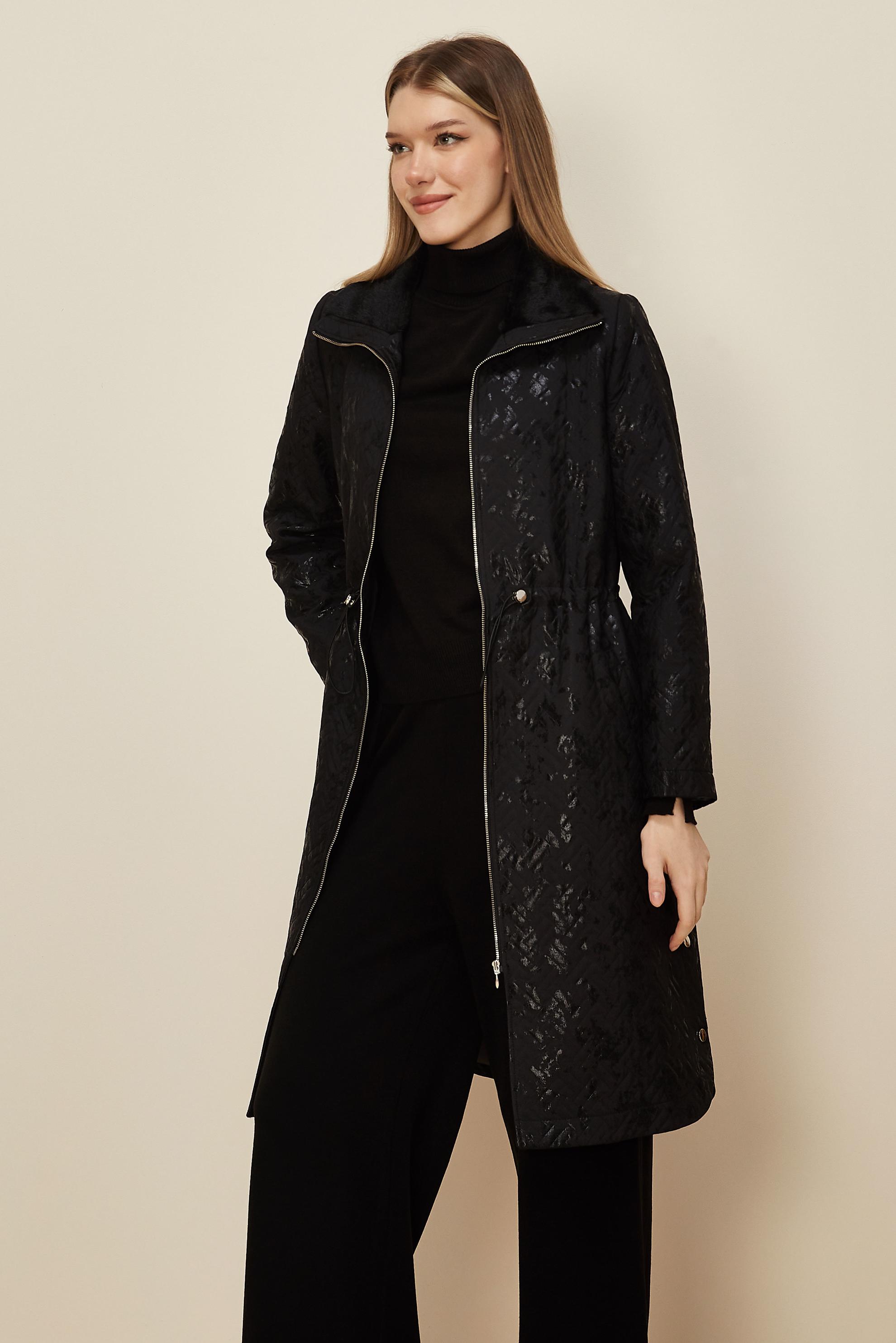 Tesettür giyim SİYAH VARAKLI KAPİTONE TRENÇKOT 10989