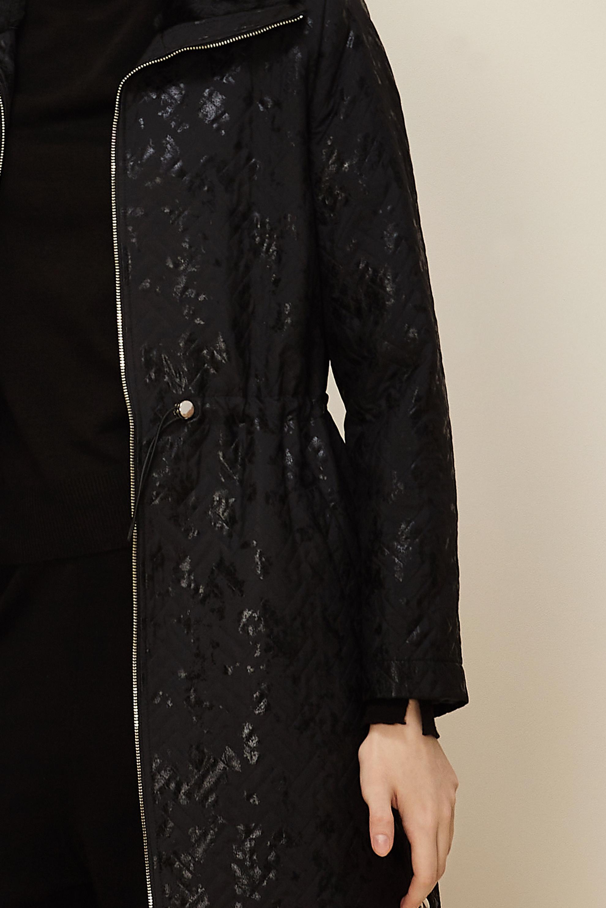 Tesettür giyim SİYAH VARAKLI KAPİTONE TRENÇKOT 10989