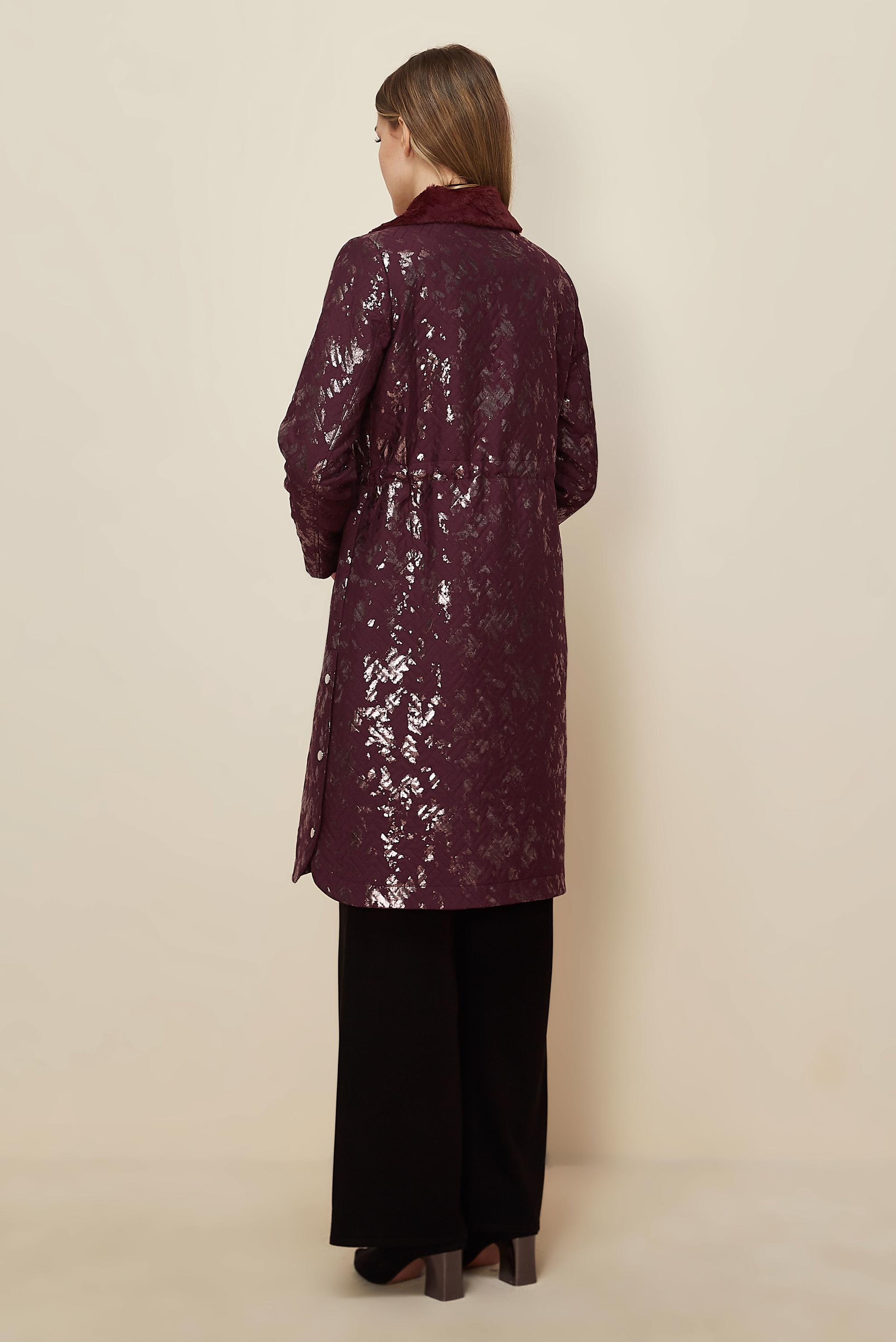 Tesettür giyim BORDO VARAKLI KAPİTONE TRENÇKOT 10989