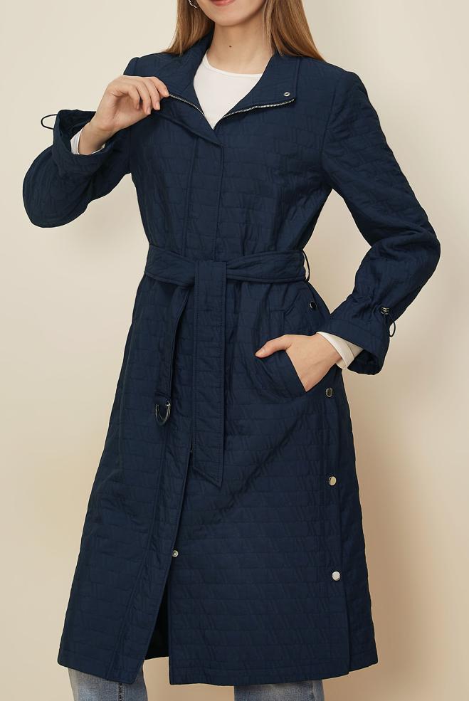 Tesettür giyim LACİVERT KEMERLİ KAPİTONE TRENÇKOT 10993 - ALVİNA