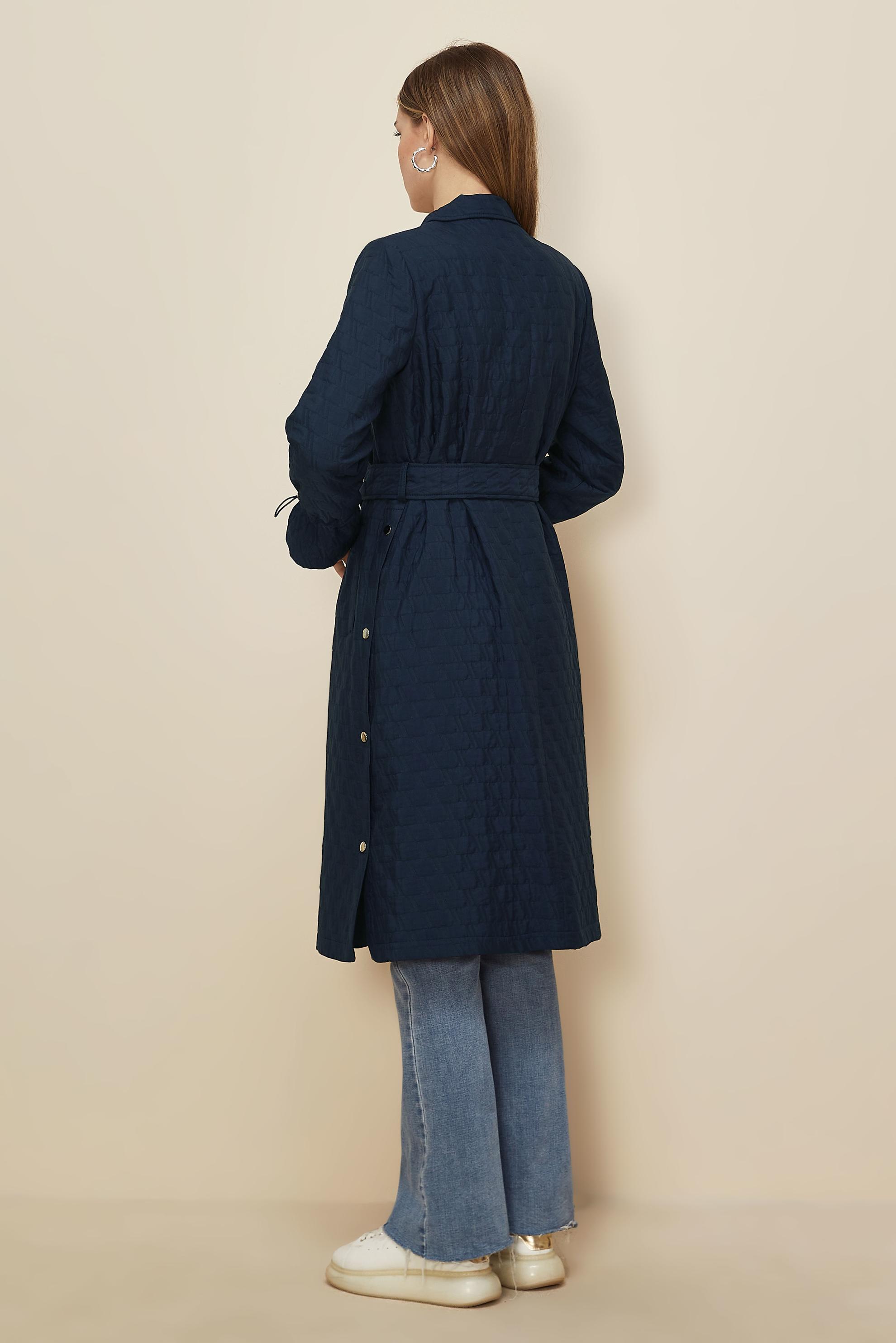 Tesettür giyim LACİVERT KEMERLİ KAPİTONE TRENÇKOT 10993