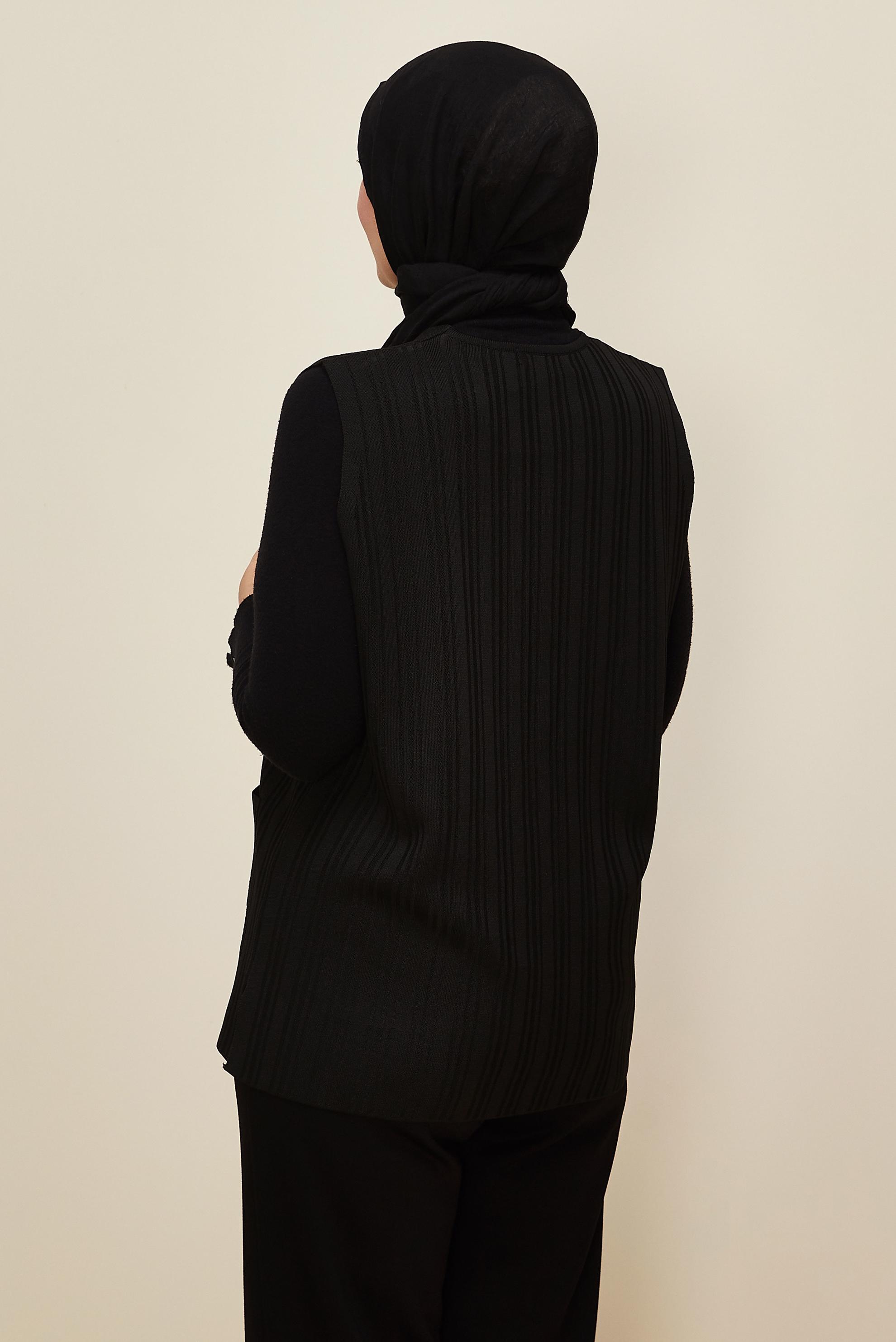Vêtements hijab NOIR GILET EN MAILLE 20857