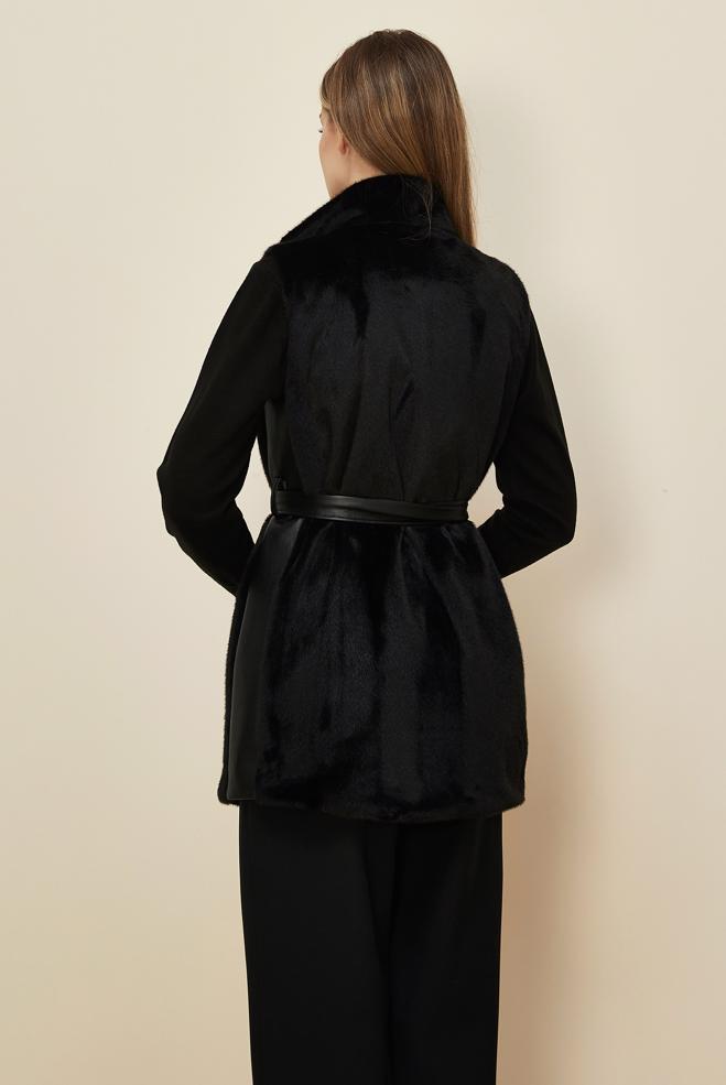 Tesettür giyim SİYAH KEMERLİ SUNİ KÜRK YELEK 45300 - ALVİNA