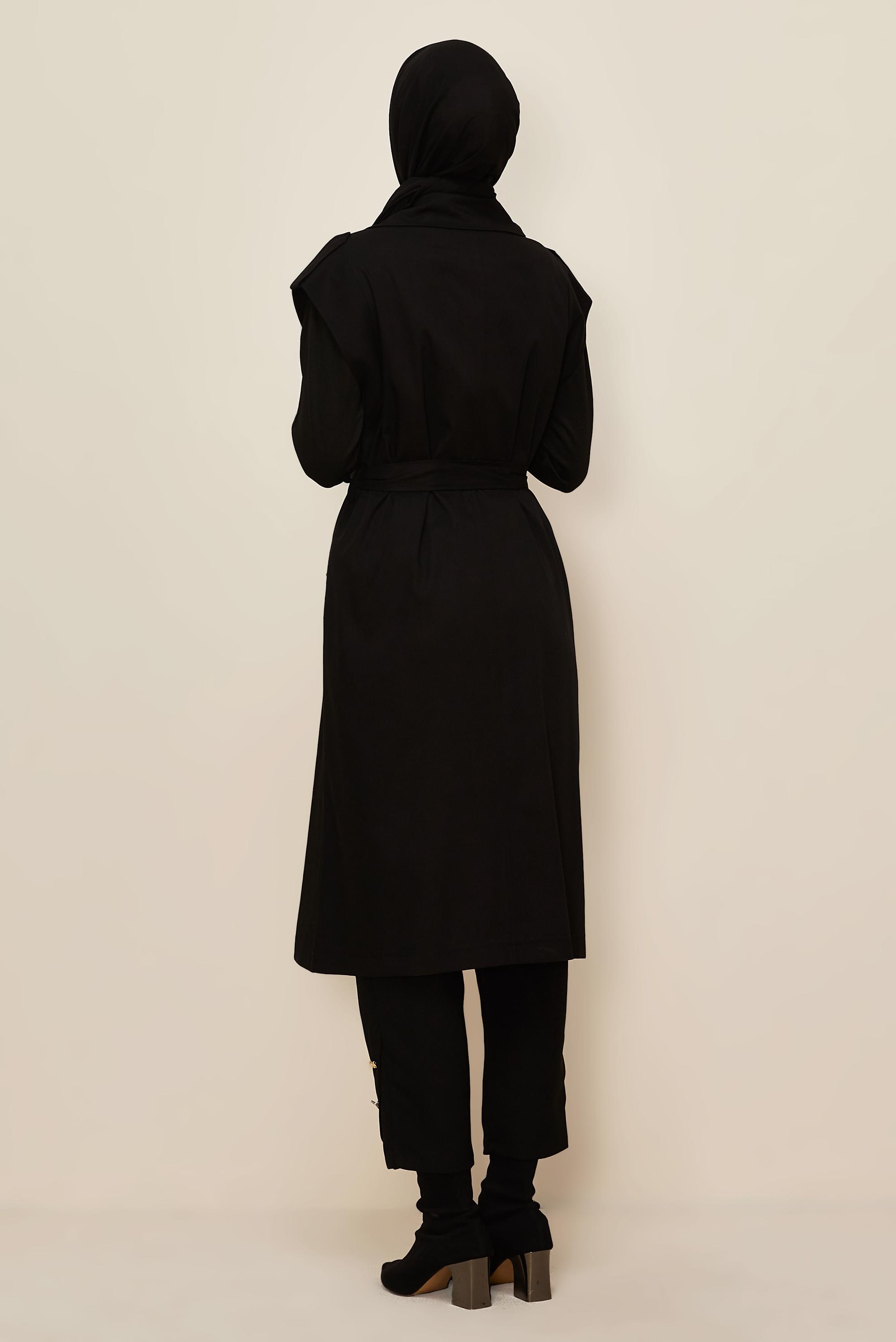 Hijab clothing BLACK BELTED VEST 45601