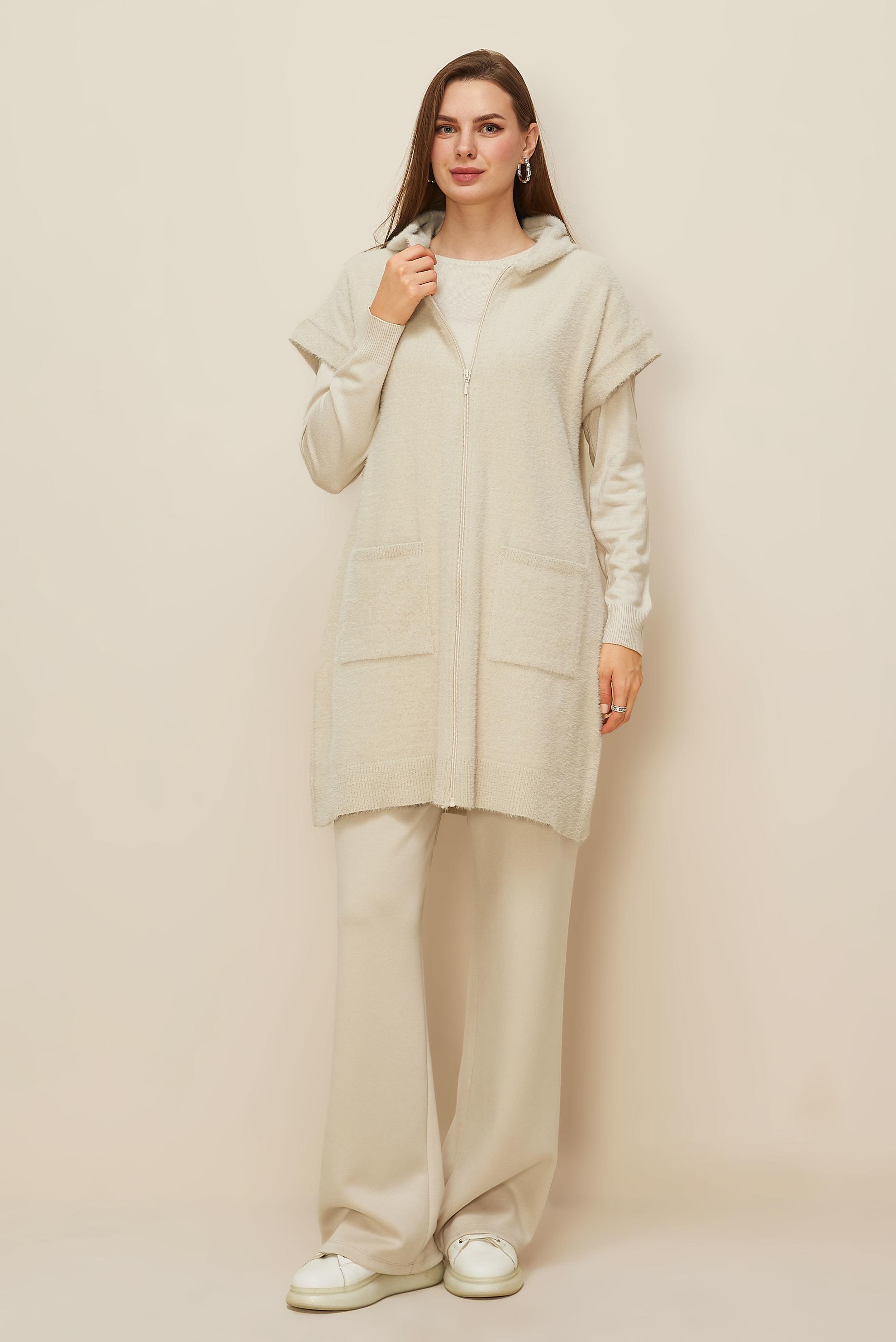 Tesettür giyim BEJ TRİKO YELEK 45933