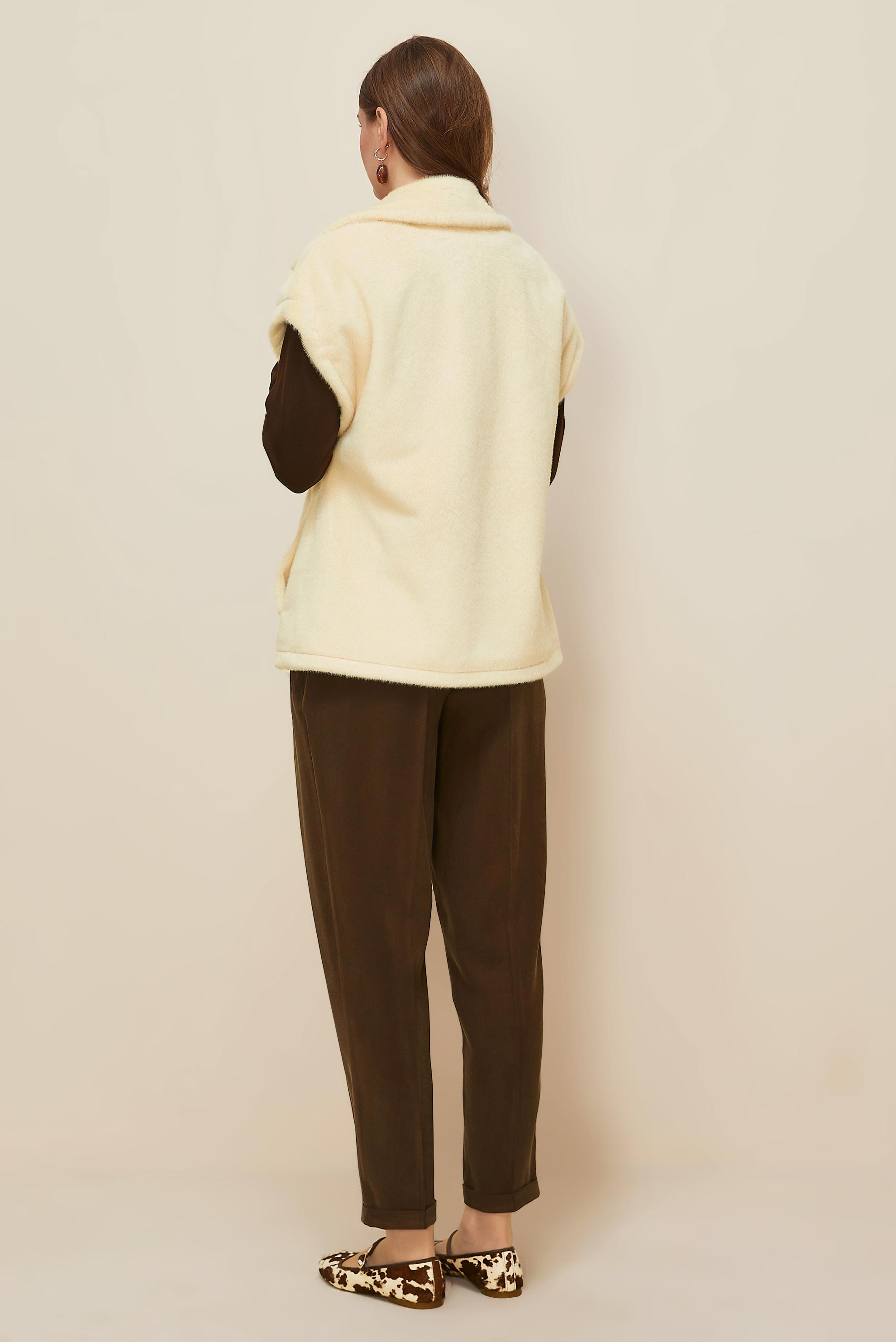 Hijab clothing ECRU BELTED FAUX-FUR VEST 46111