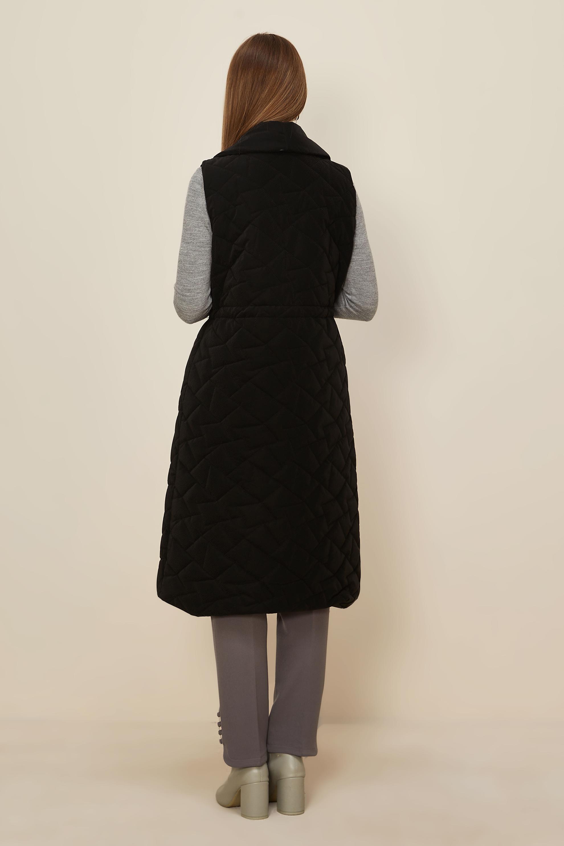 Tesettür giyim SİYAH BÜZGÜ DETAYLI KAPİTONE YELEK 46148