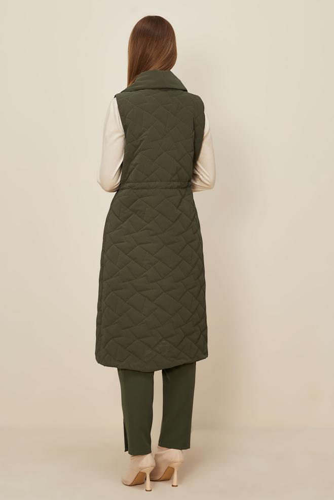 Tesettür giyim HAKİ BÜZGÜ DETAYLI KAPİTONE YELEK 46148 - ALVİNA