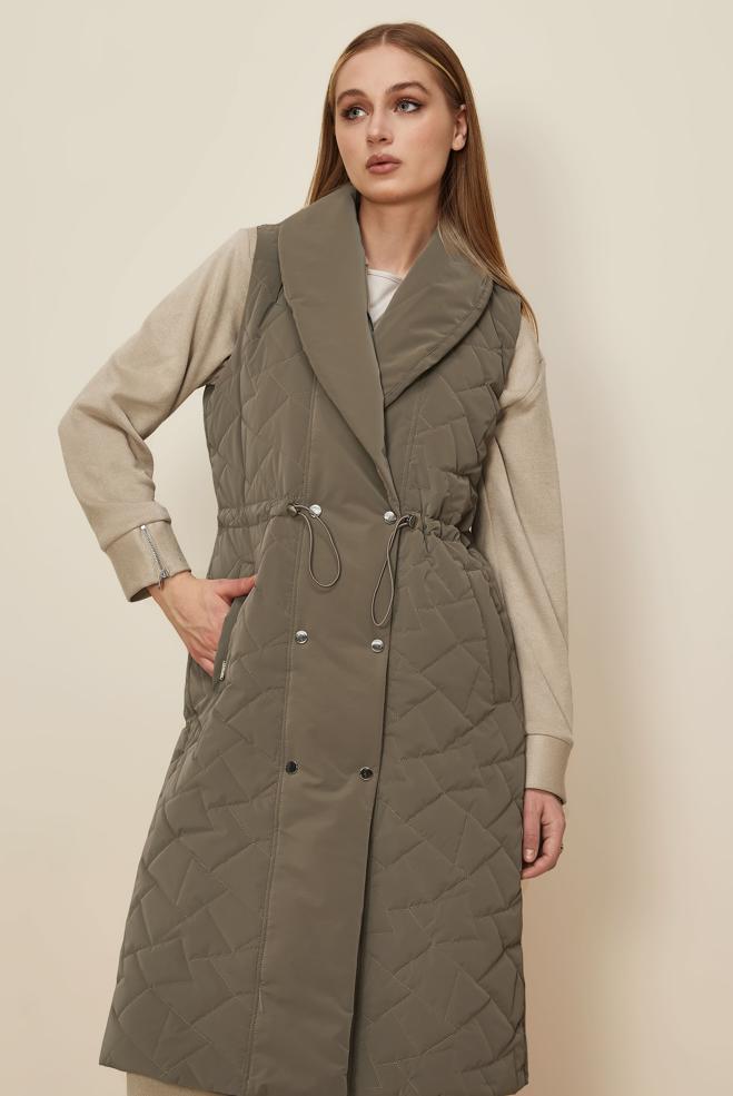 Tesettür giyim KAHVE BÜZGÜ DETAYLI KAPİTONE YELEK 46148 - ALVİNA