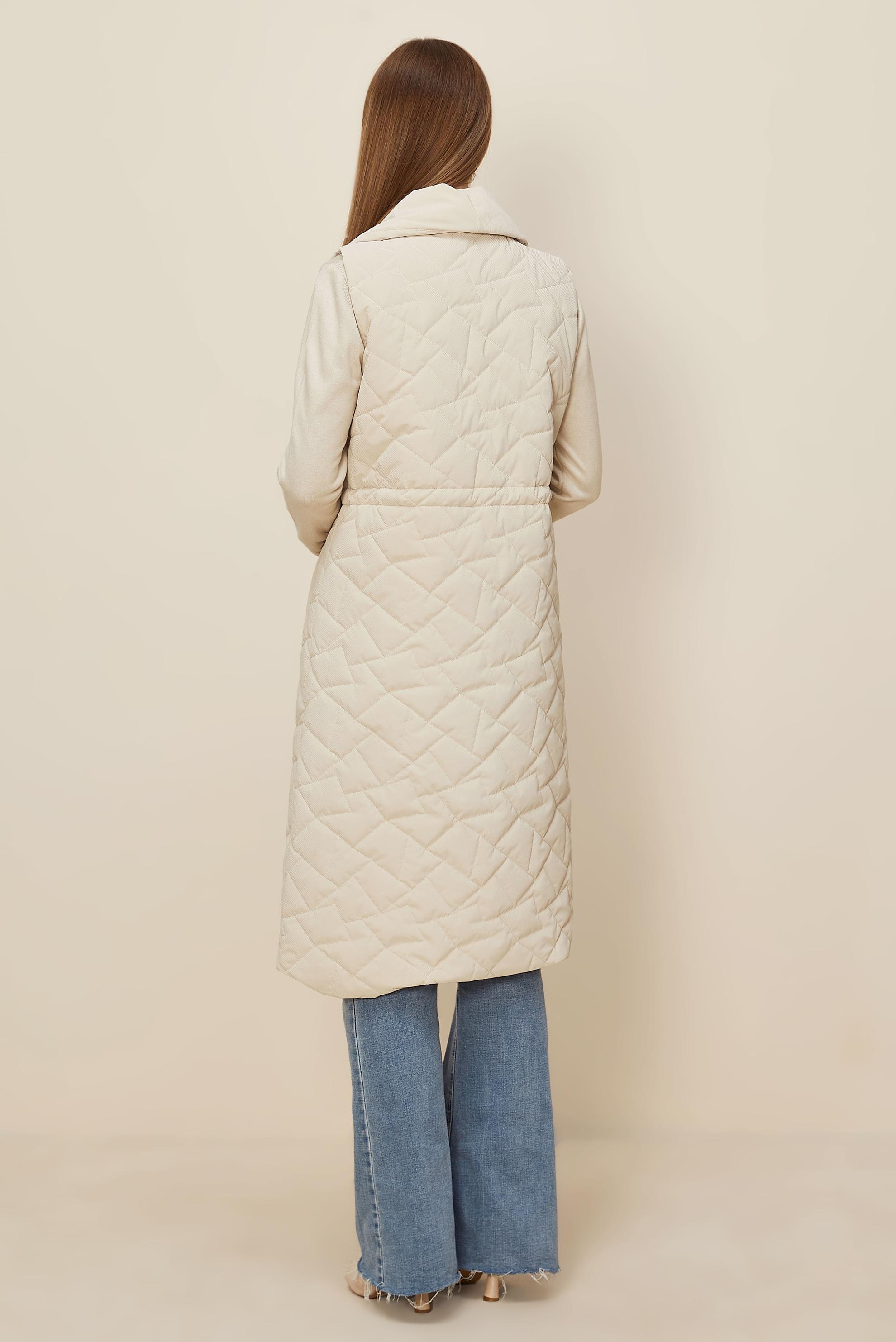 Tesettür giyim BEJ BÜZGÜ DETAYLI KAPİTONE YELEK 46148