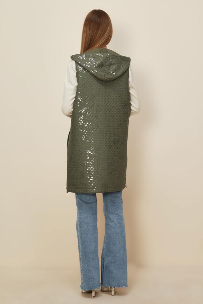 Tesettür giyim HAKİ VARAK BASKILI KAPİTONE YELEK 46150 - ALVİNA