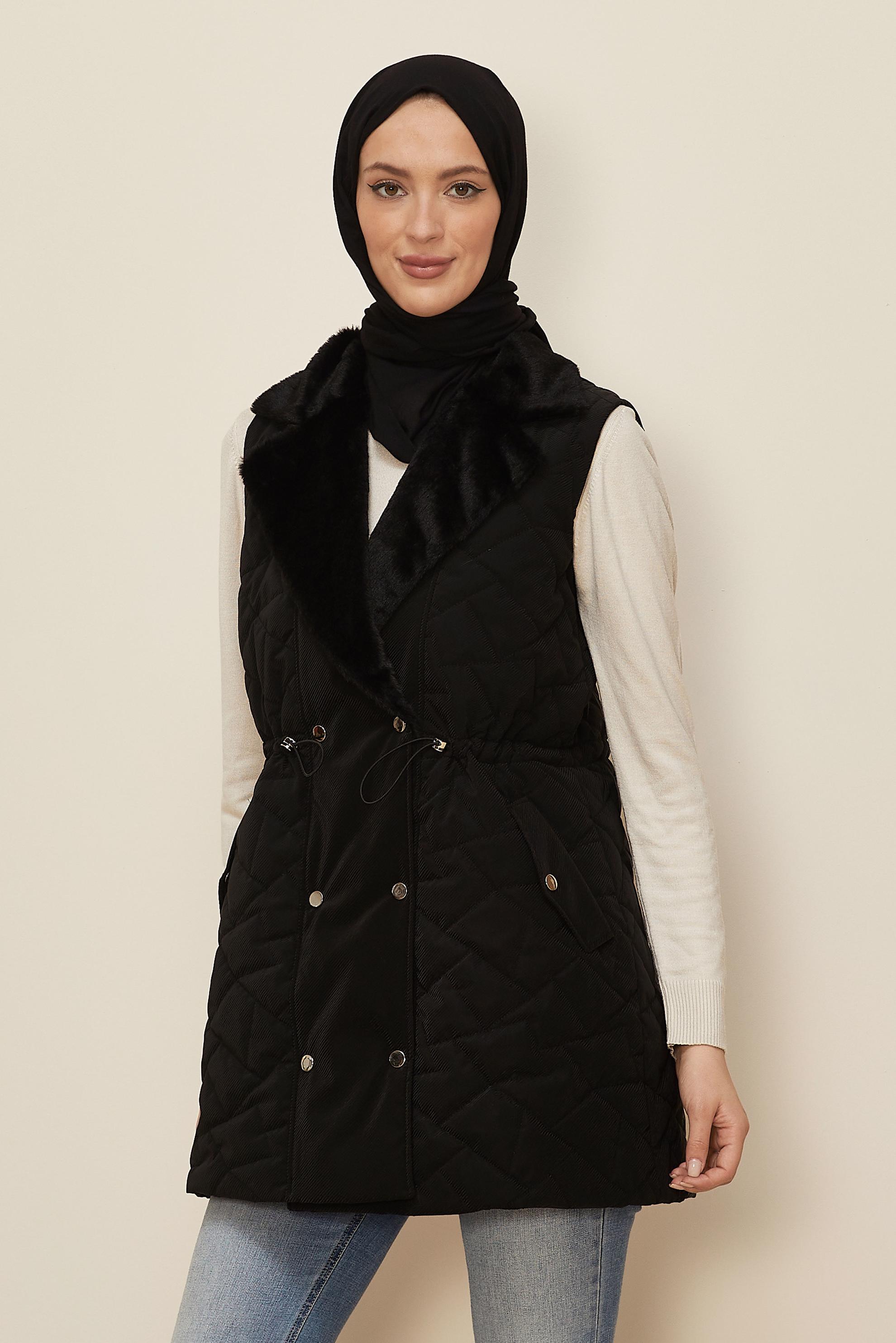 Hijab clothing BLACK SMOCKED WAIST QUILTED VEST 46218