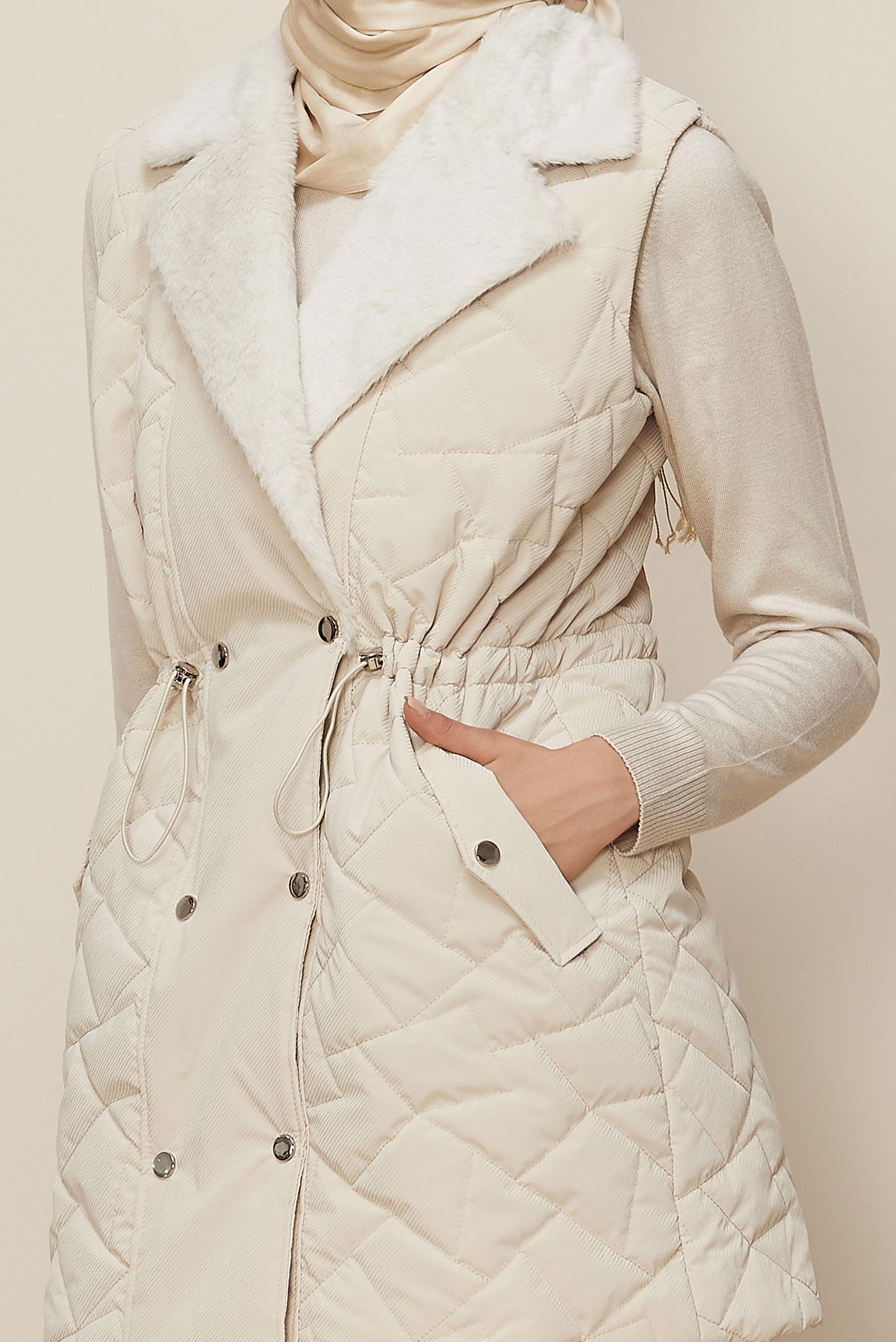 Hijab clothing BEIGE SMOCKED WAIST QUILTED VEST 46218