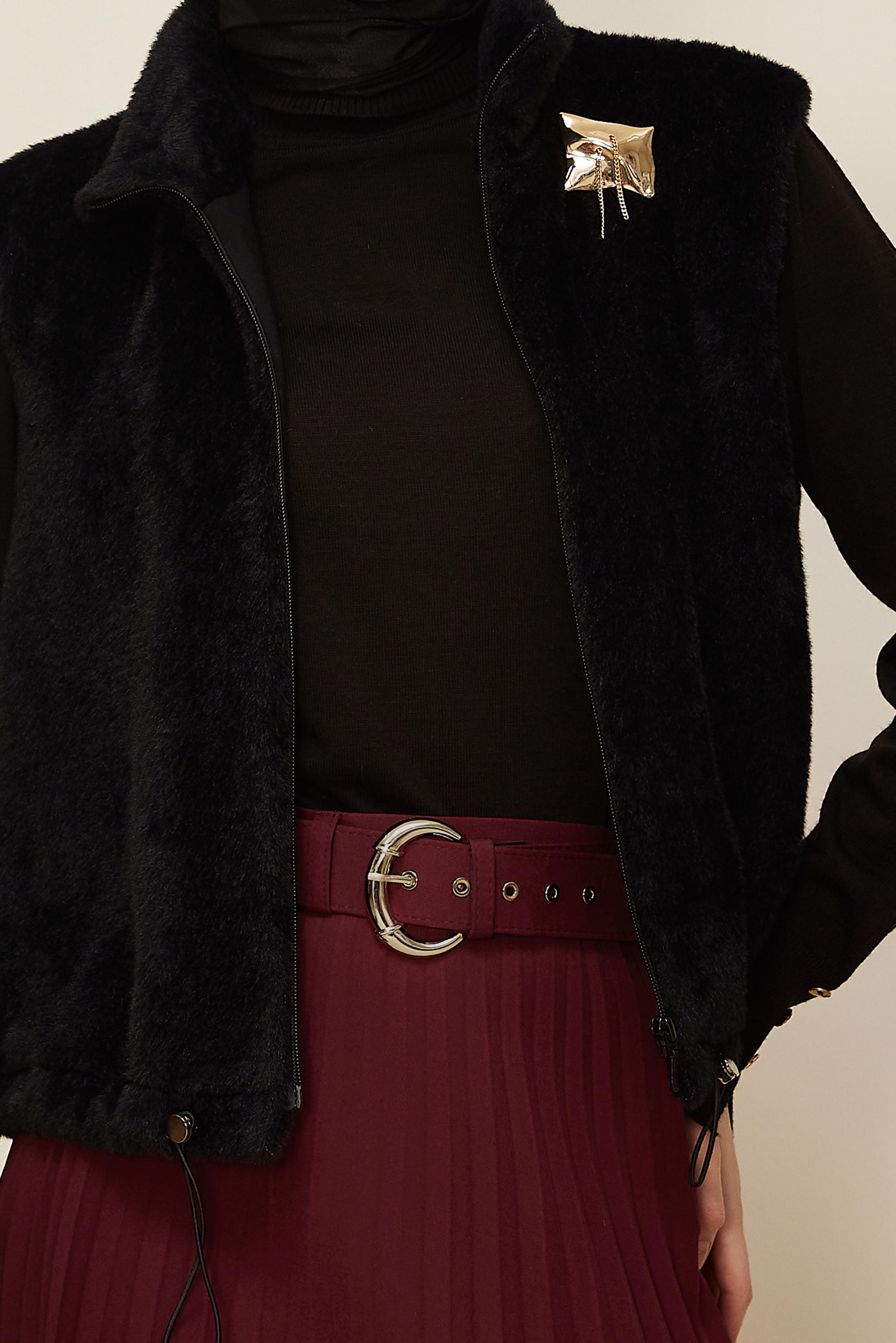 Tesettür giyim SİYAH FERMUARLI TÜYLÜ YELEK 46224