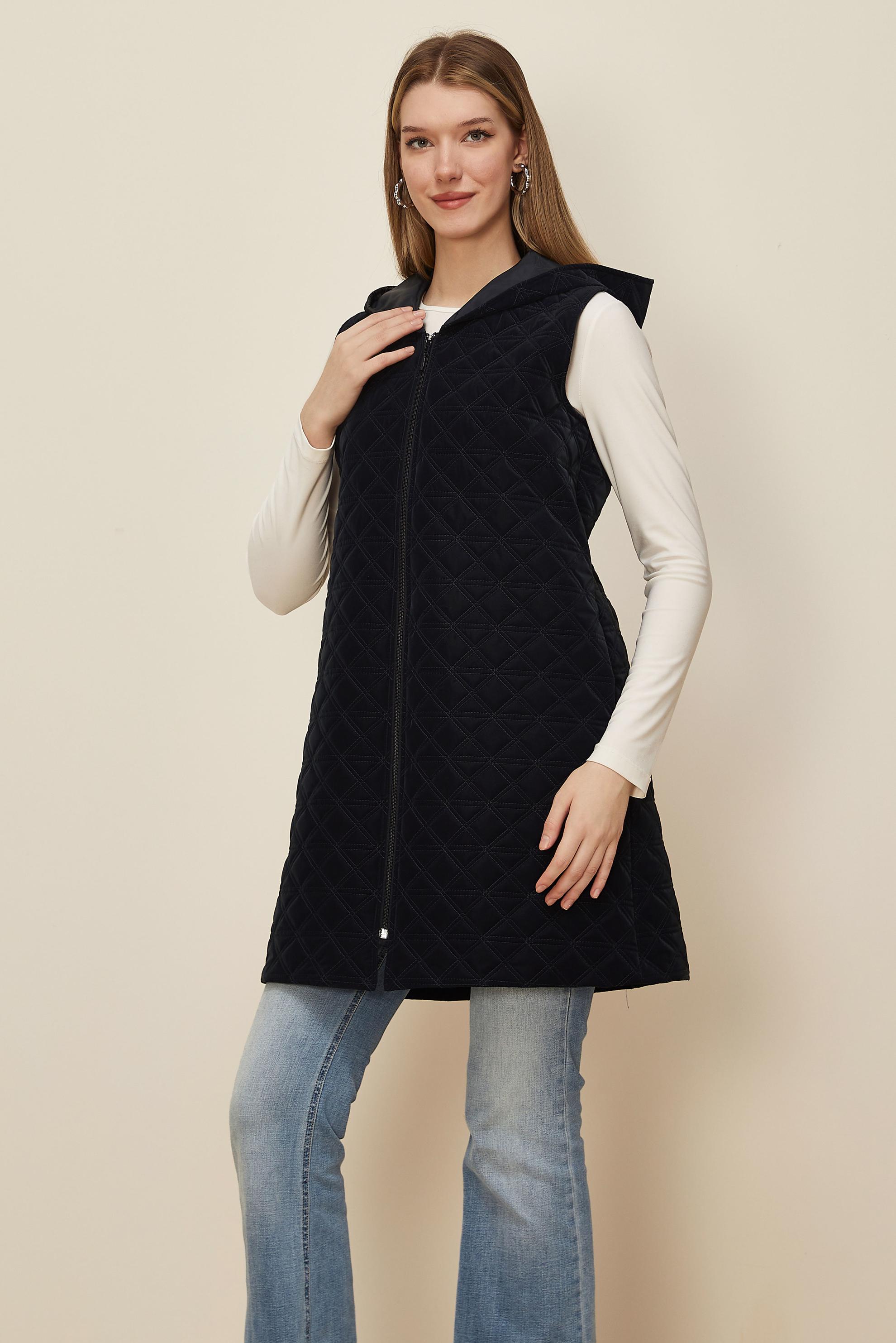 Tesettür giyim LACİVERT KAPÜŞONLU KAPİTONE YELEK 46275