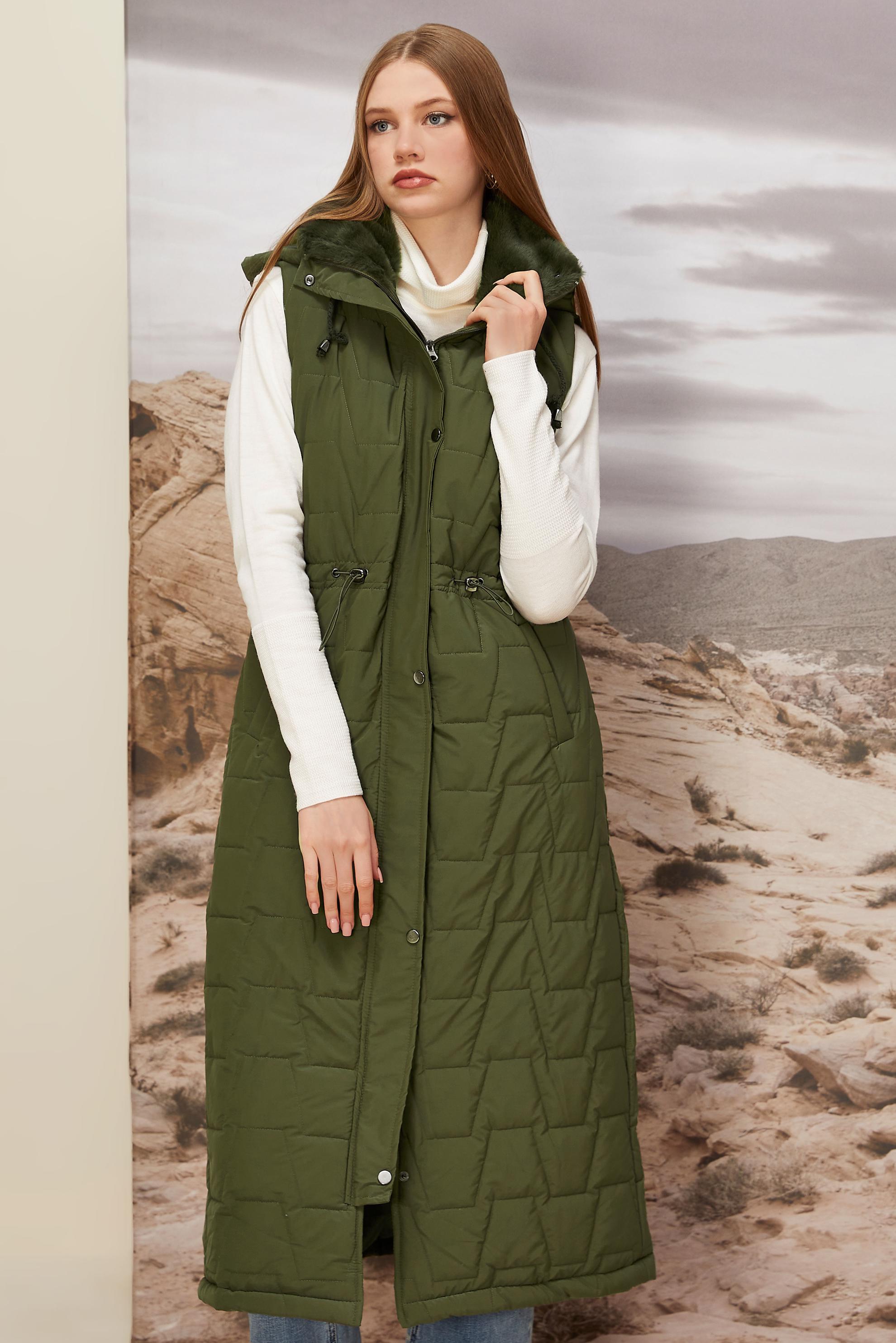 Tesettür giyim HAKİ KAPÜŞONLU YELEK 90589