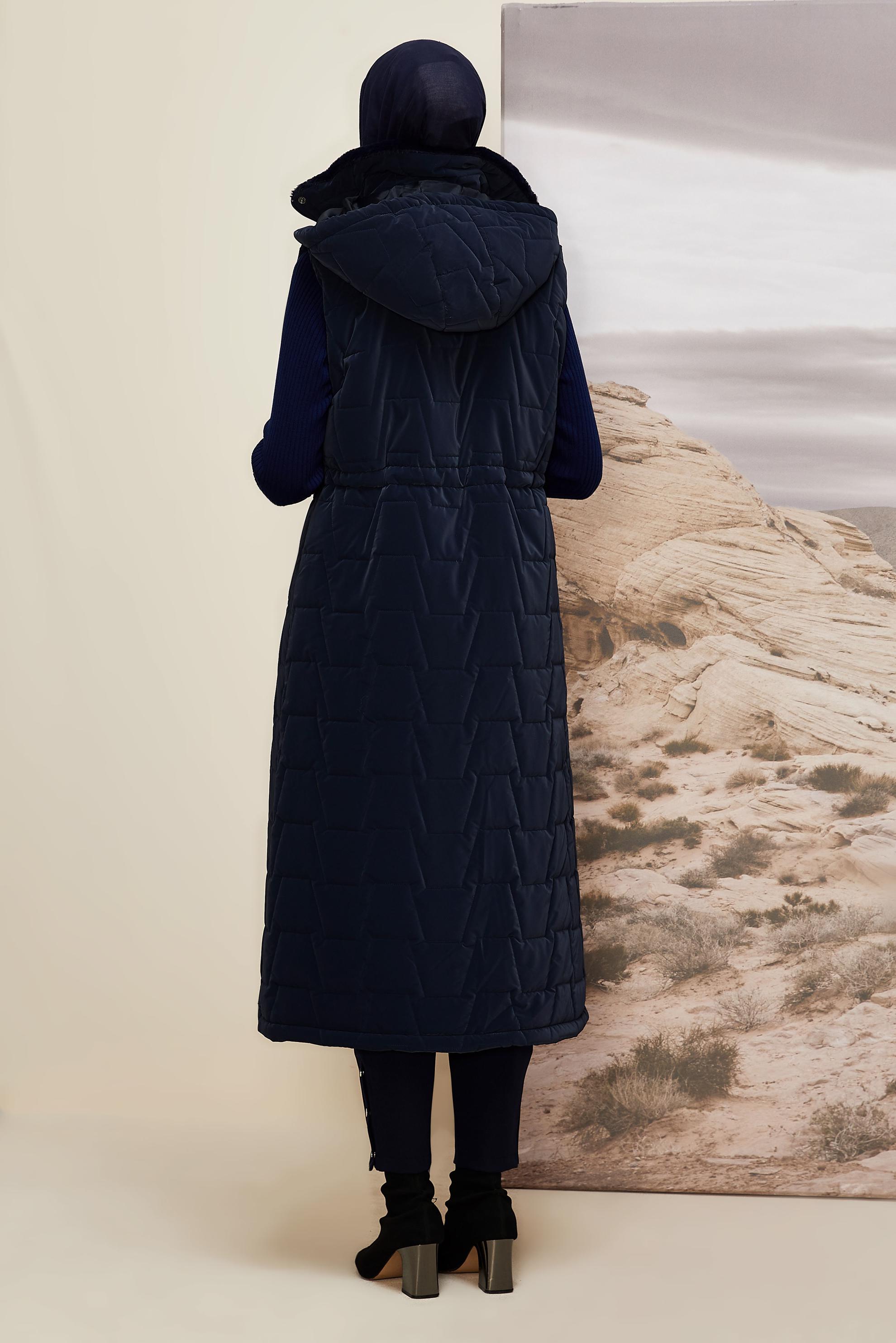 Tesettür giyim LACİVERT KAPÜŞONLU YELEK 90589